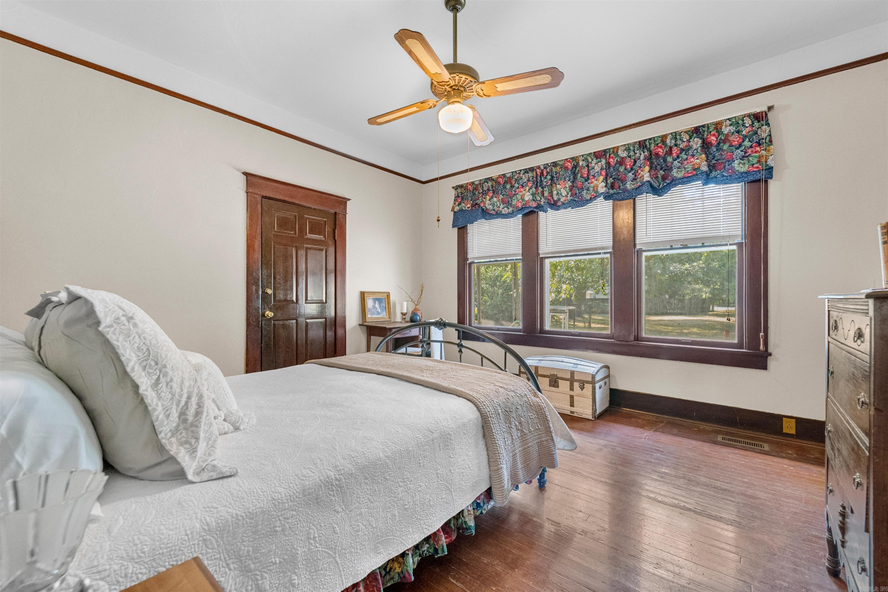 615 W Front  Lonoke, AR