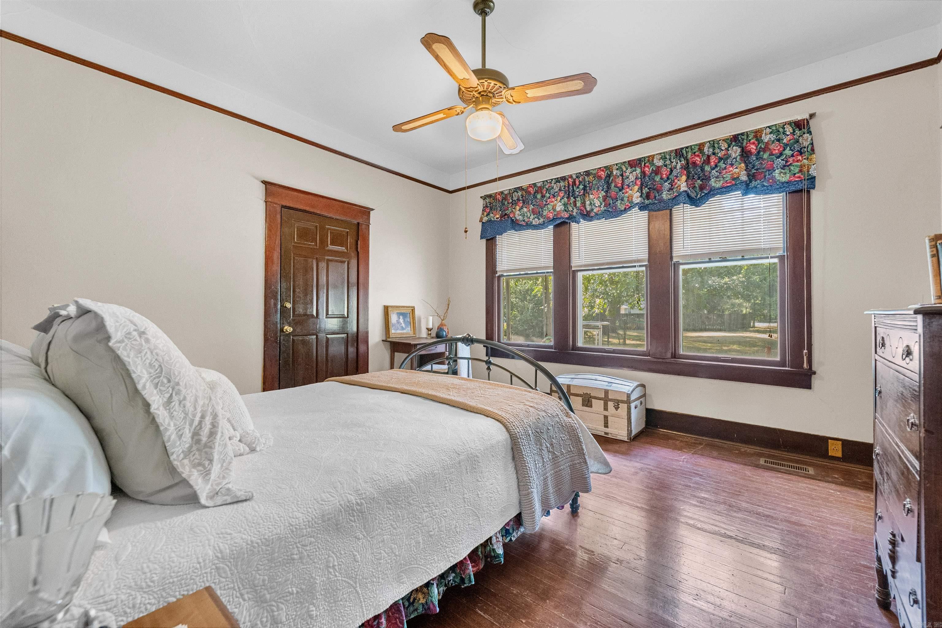 615 W Front  Lonoke, AR