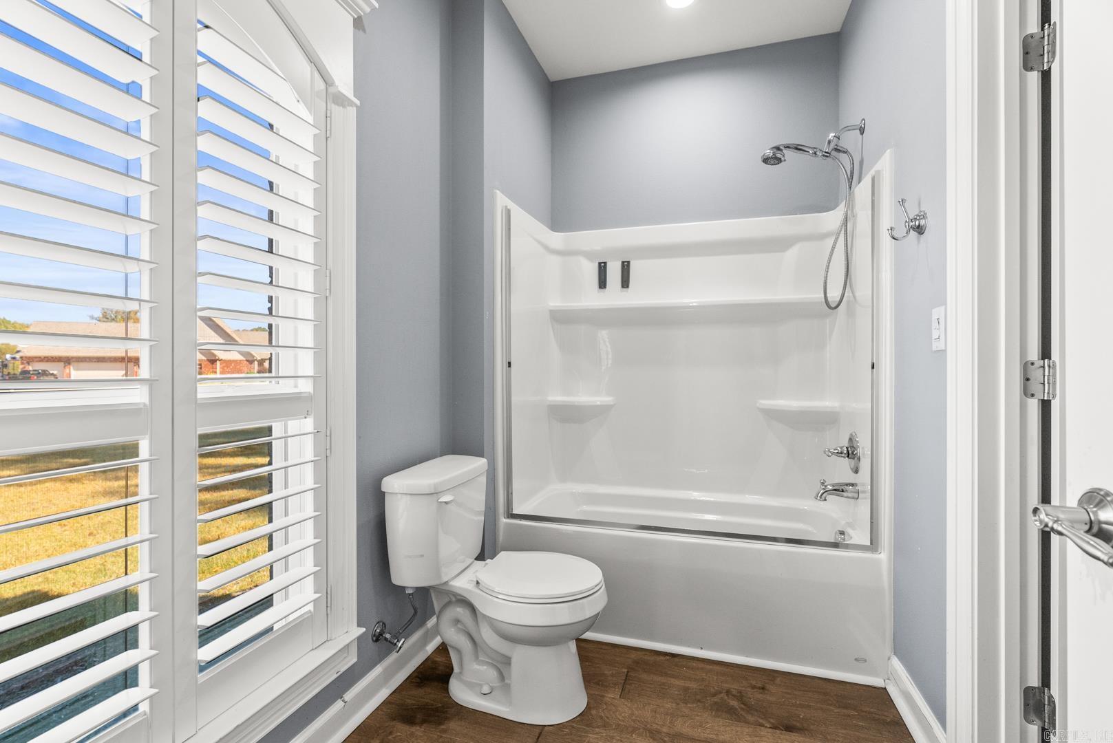 9 Tannon  Greenbrier, AR