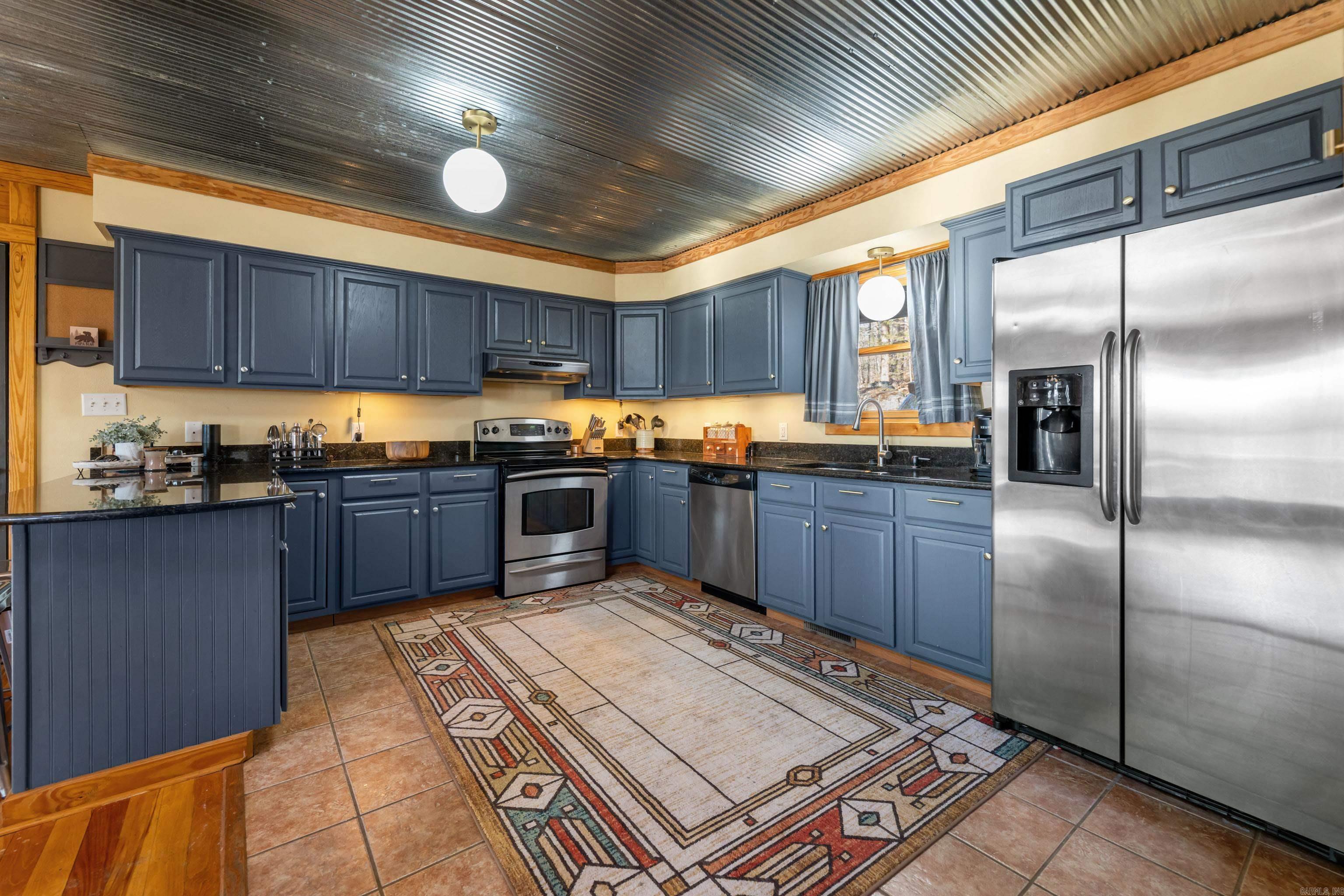 180 Lookout Dr.  Tumbling Shoals, AR