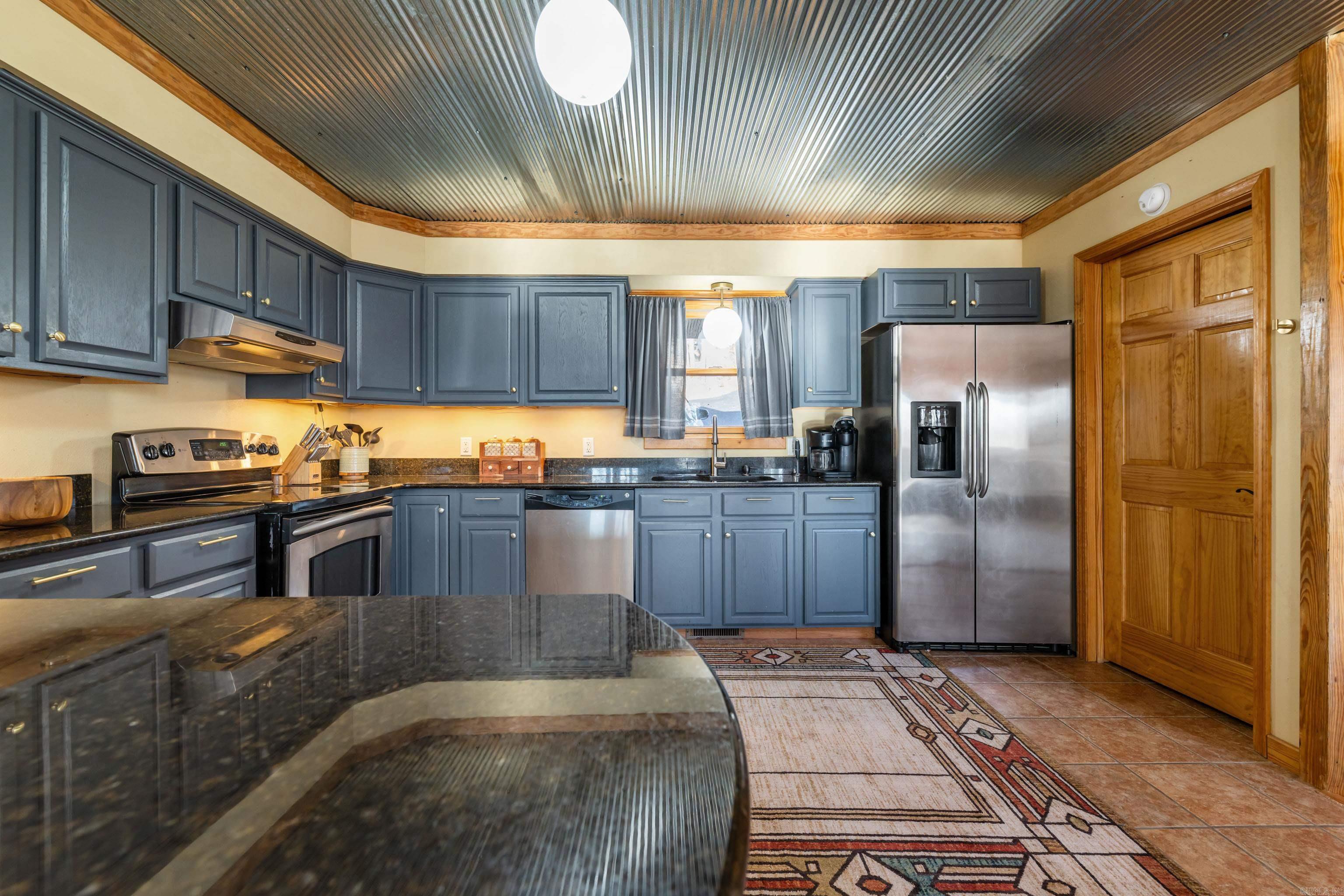 180 Lookout Dr.  Tumbling Shoals, AR