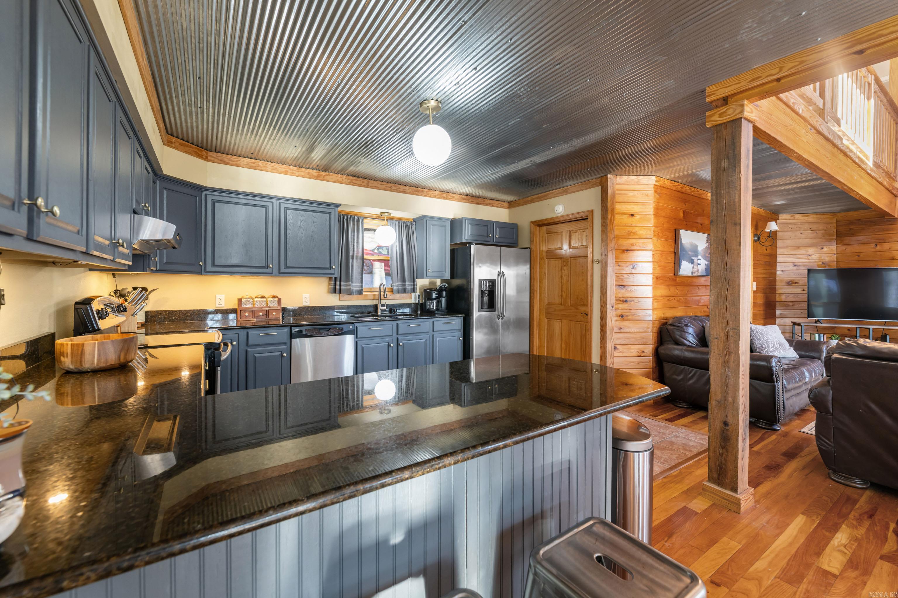 180 Lookout Dr.  Tumbling Shoals, AR