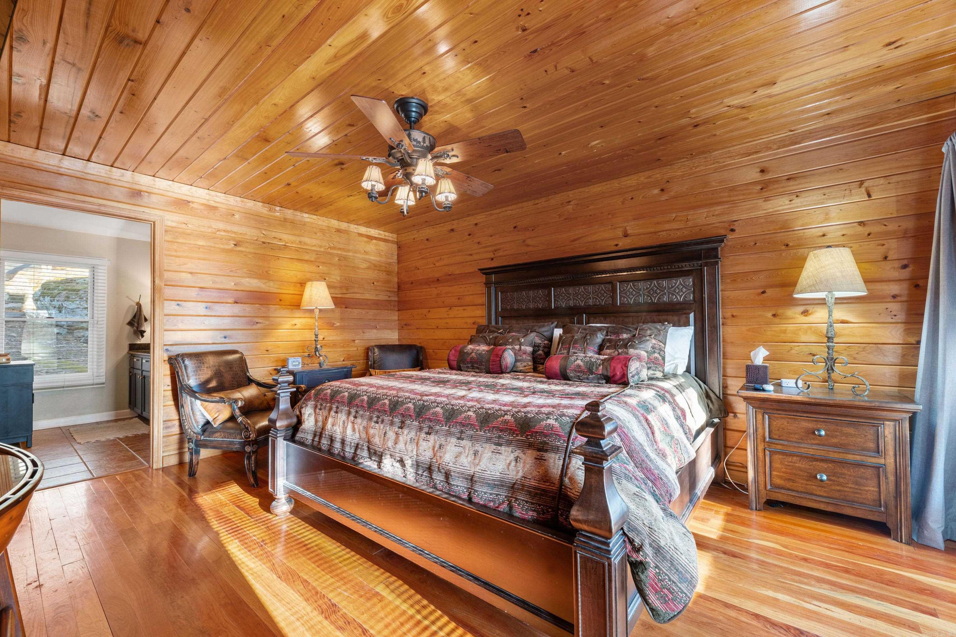 180 Lookout Dr.  Tumbling Shoals, AR