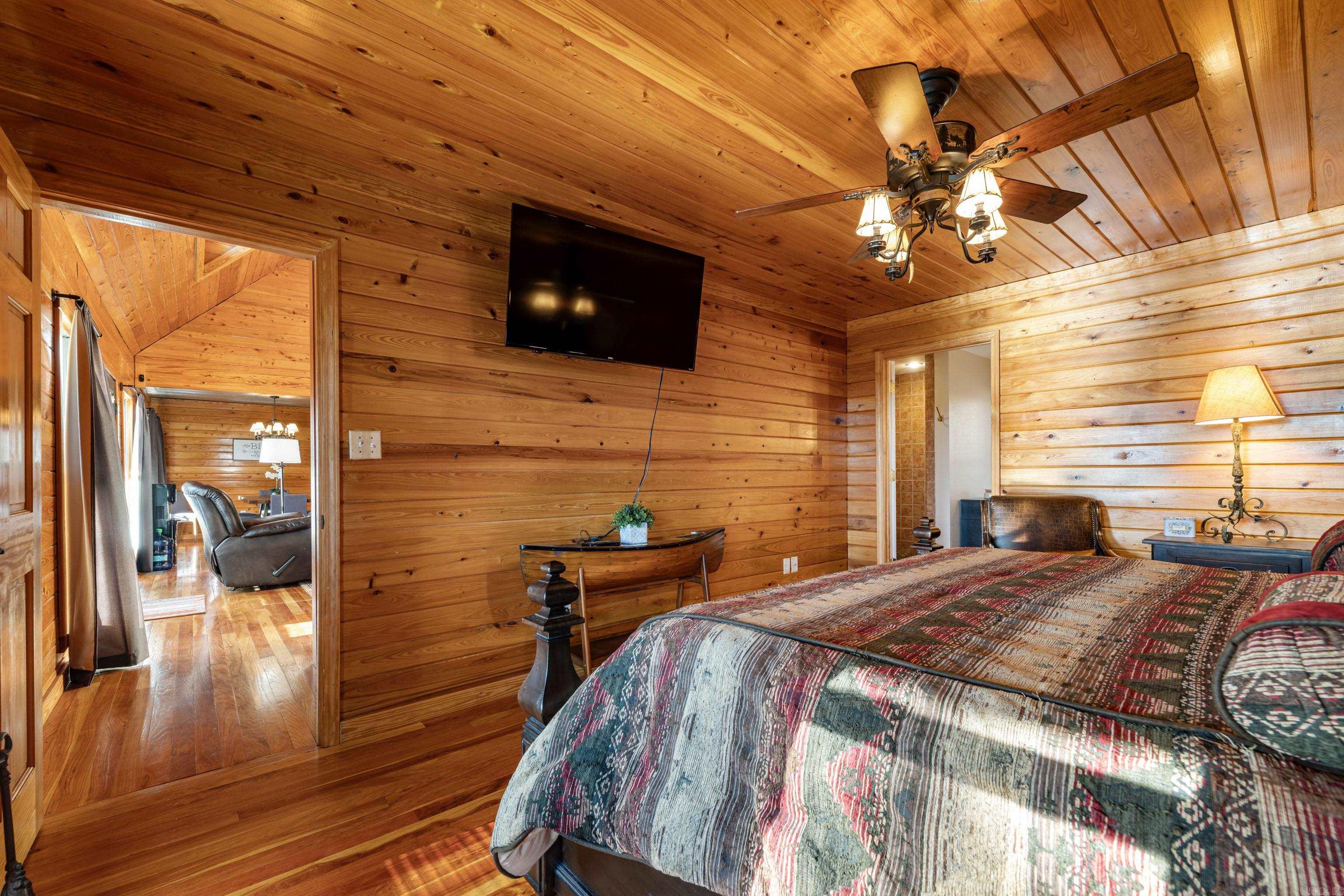 180 Lookout Dr.  Tumbling Shoals, AR