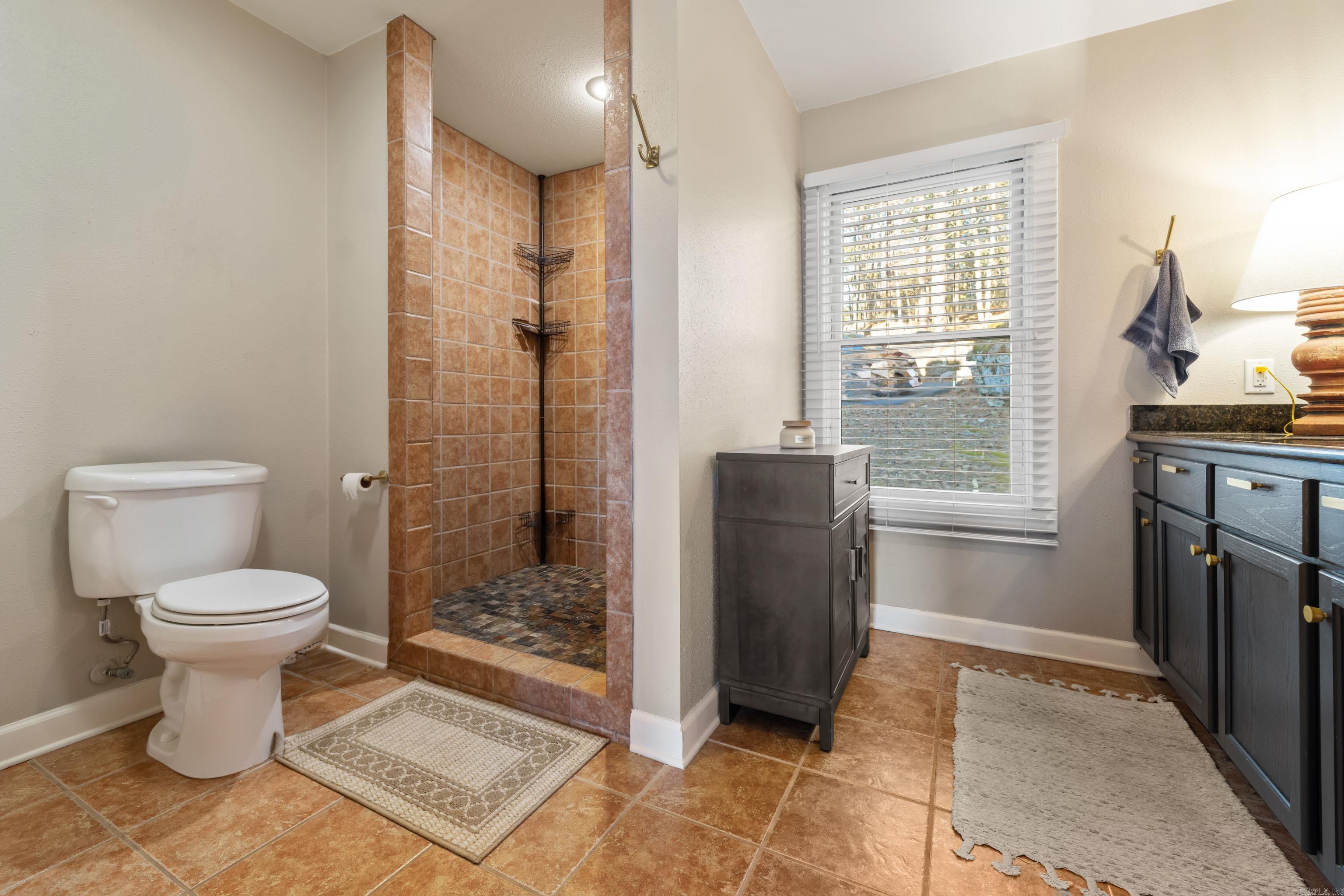 180 Lookout Dr.  Tumbling Shoals, AR