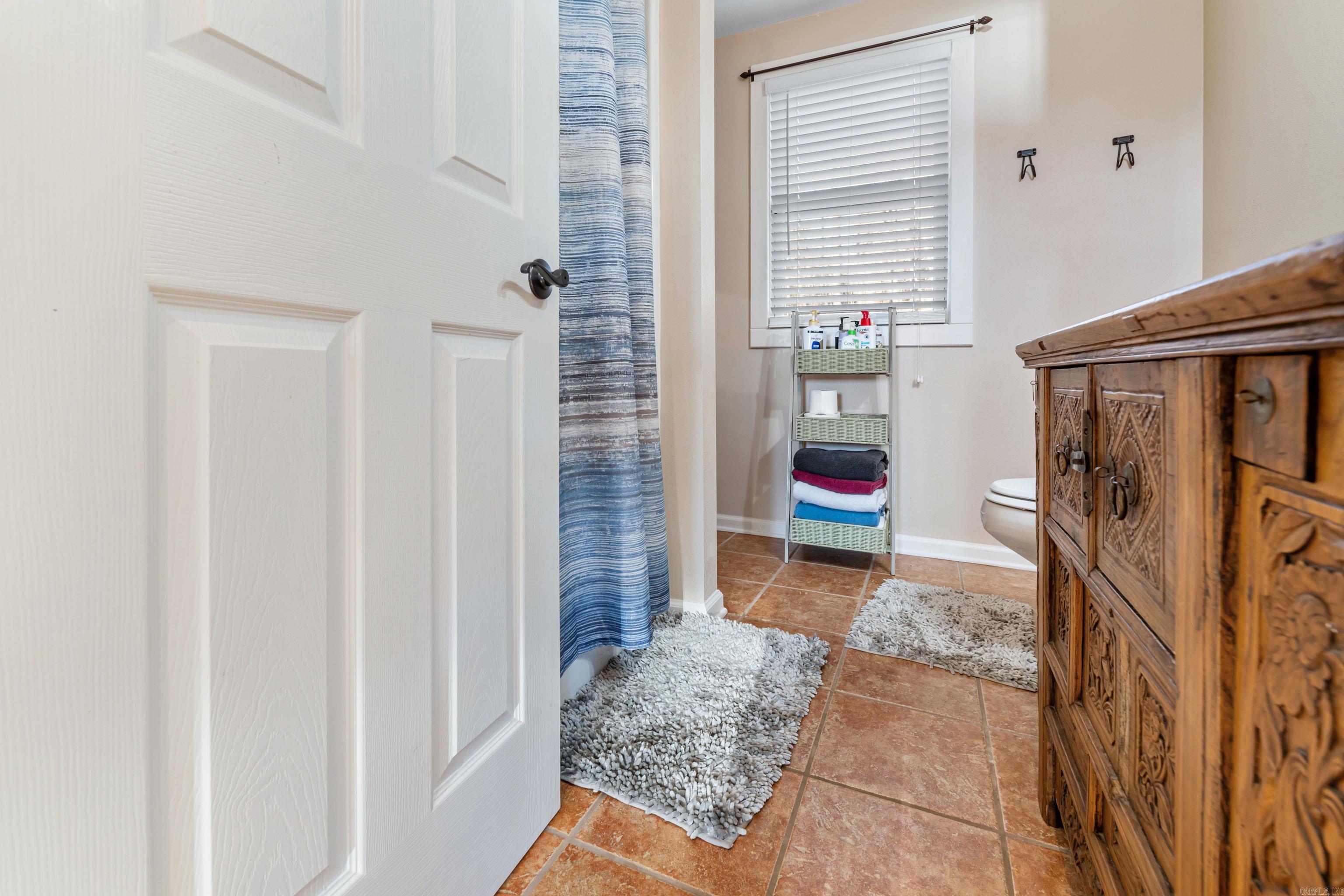 180 Lookout Dr.  Tumbling Shoals, AR