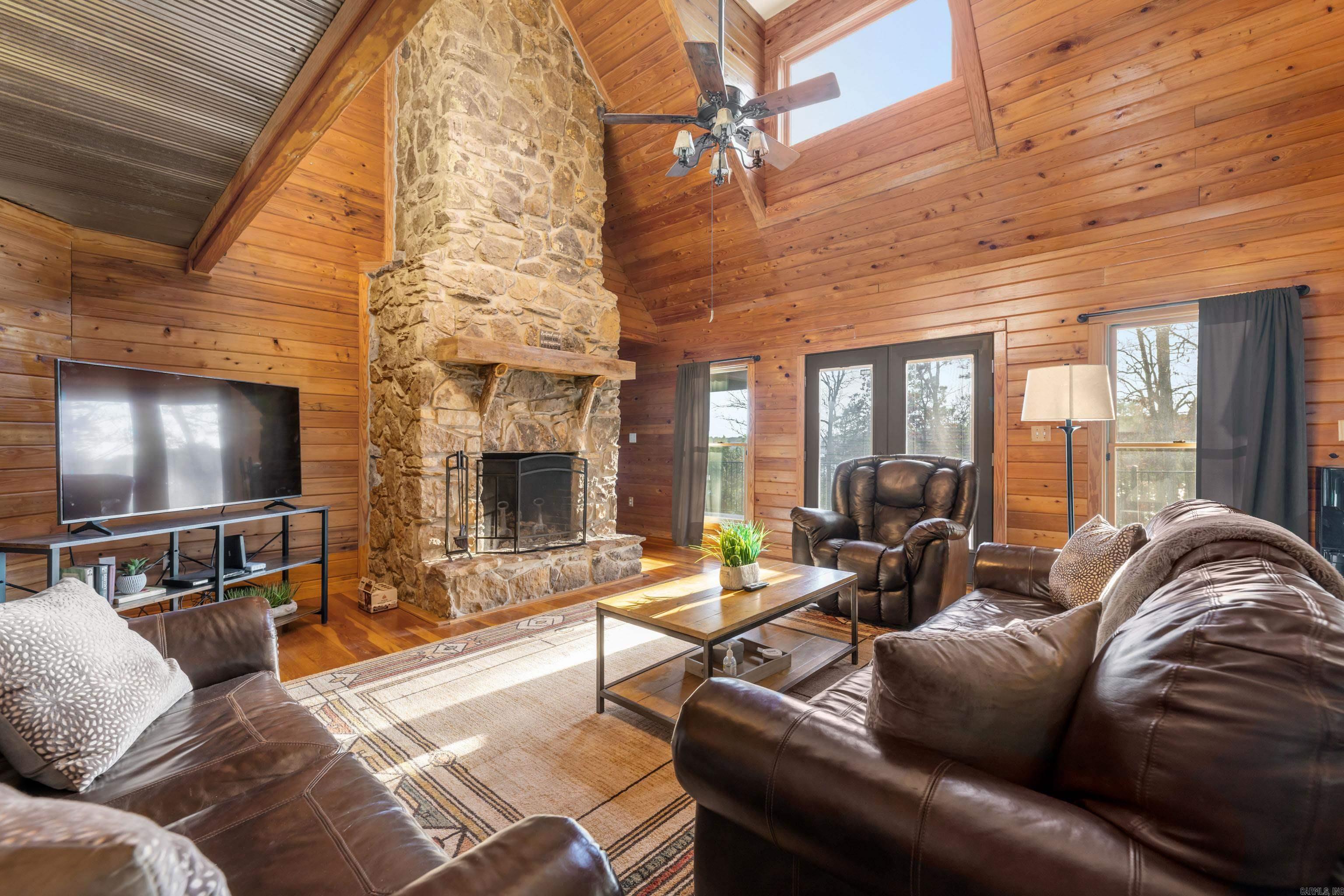 180 Lookout Dr.  Tumbling Shoals, AR