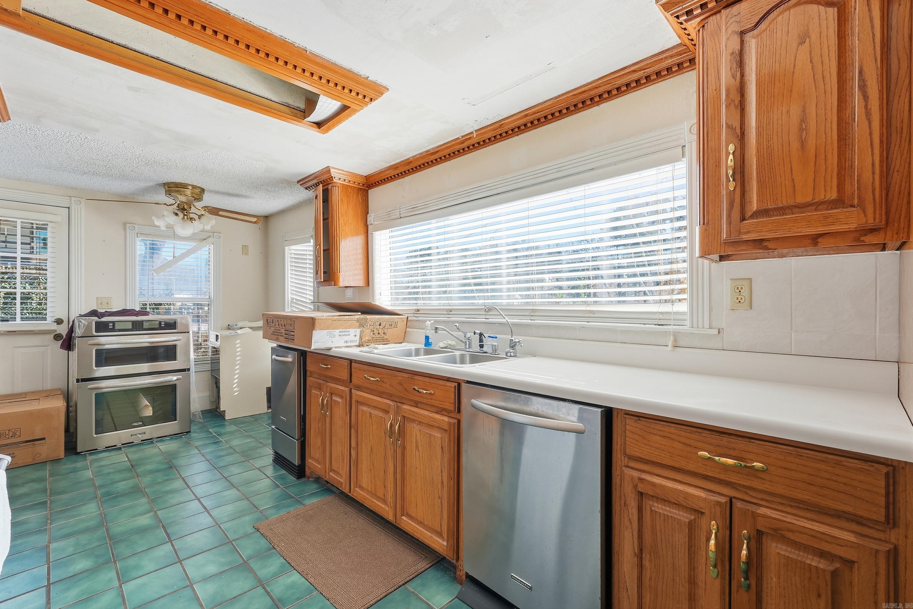 130 Waterside Lane  Hot Springs Village, AR