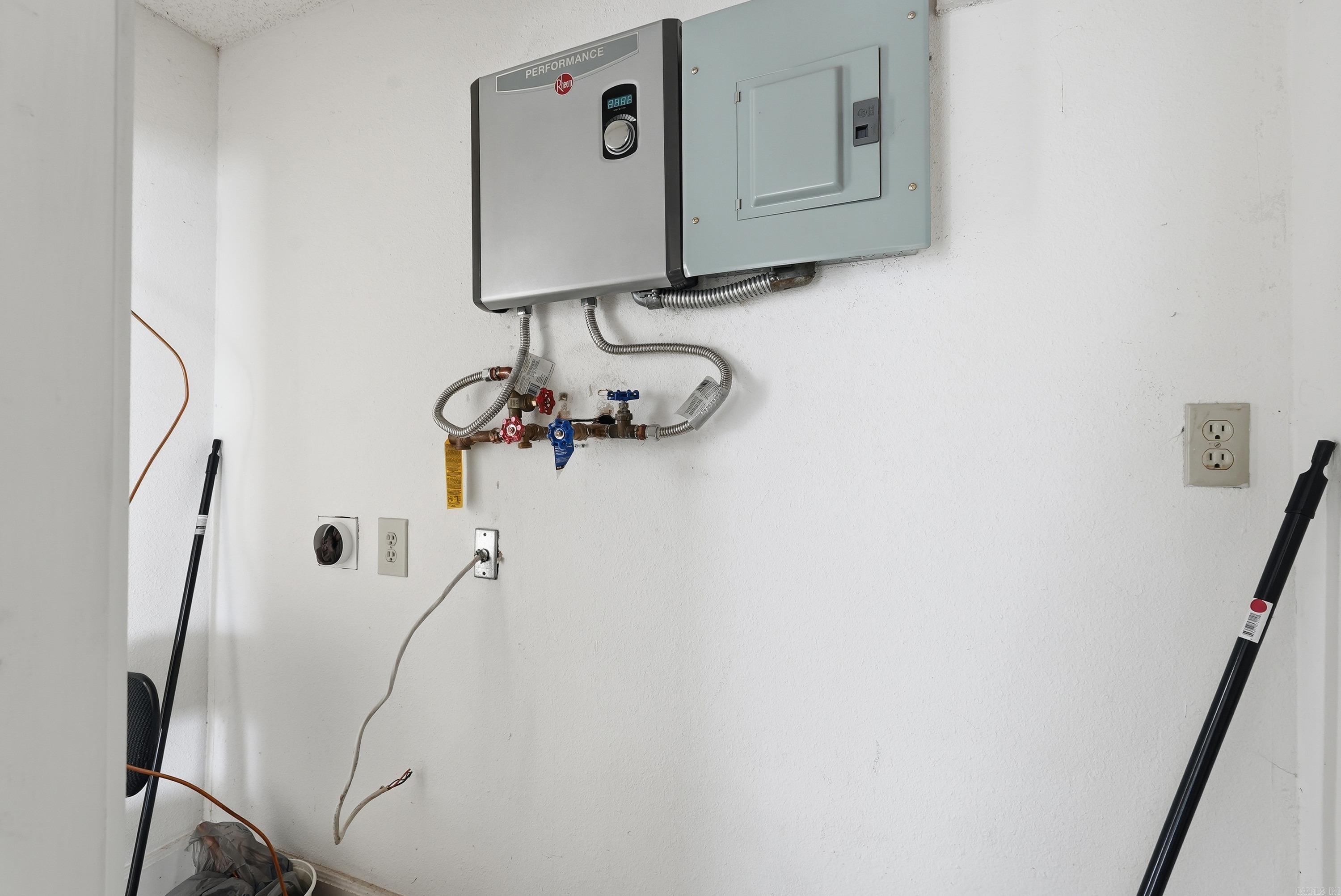 130 Waterside Lane  Hot Springs Village, AR