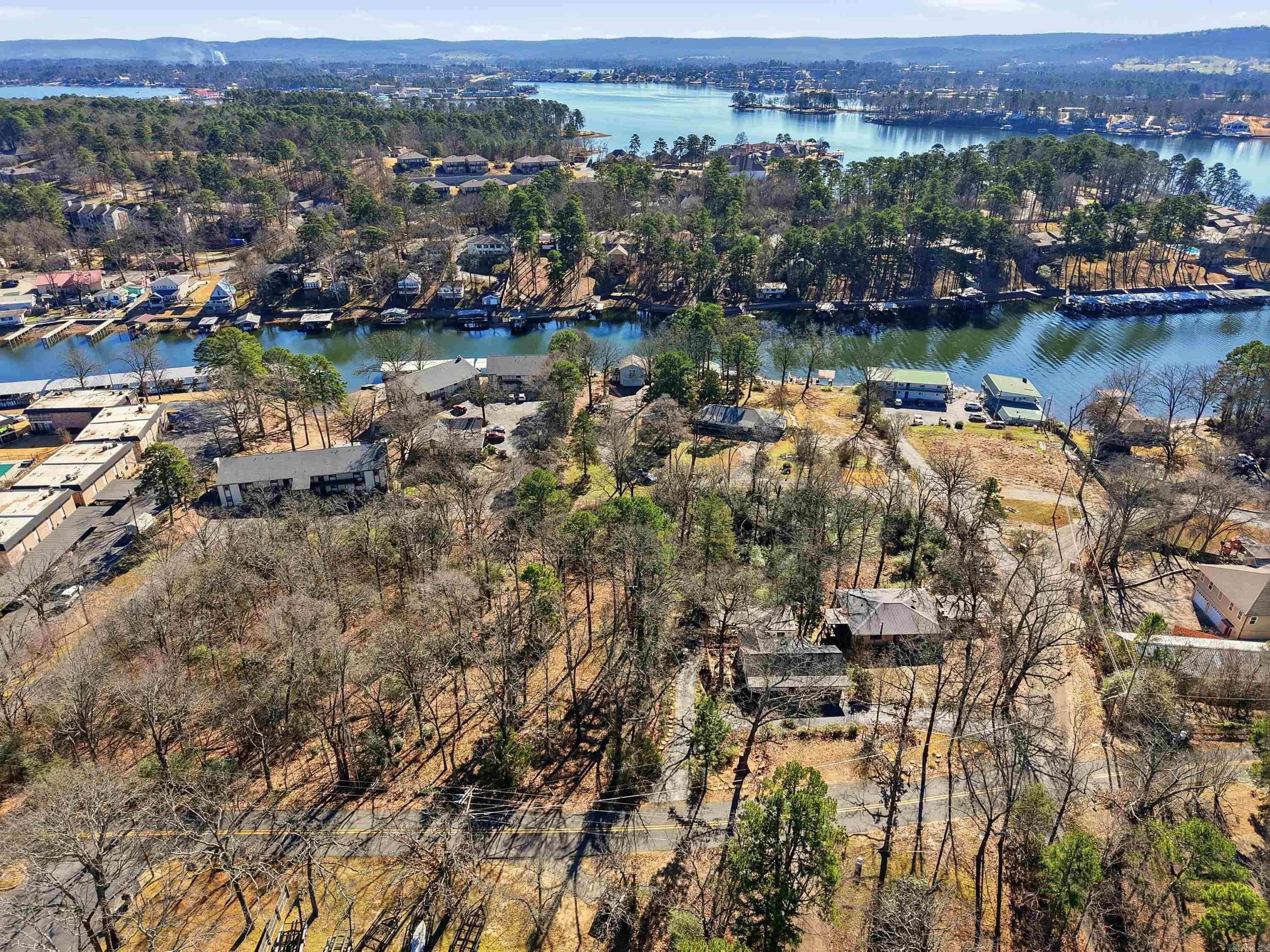 130 Waterside Lane  Hot Springs Village, AR