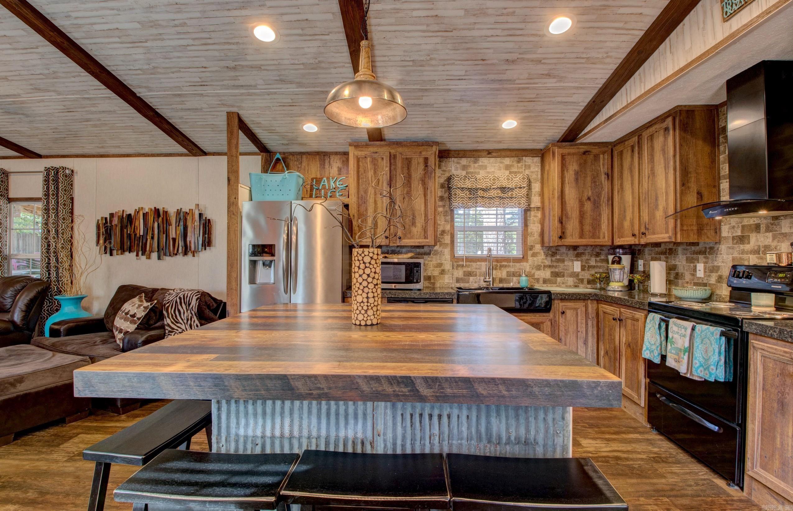 112 Chalet  Fairfield Bay, AR