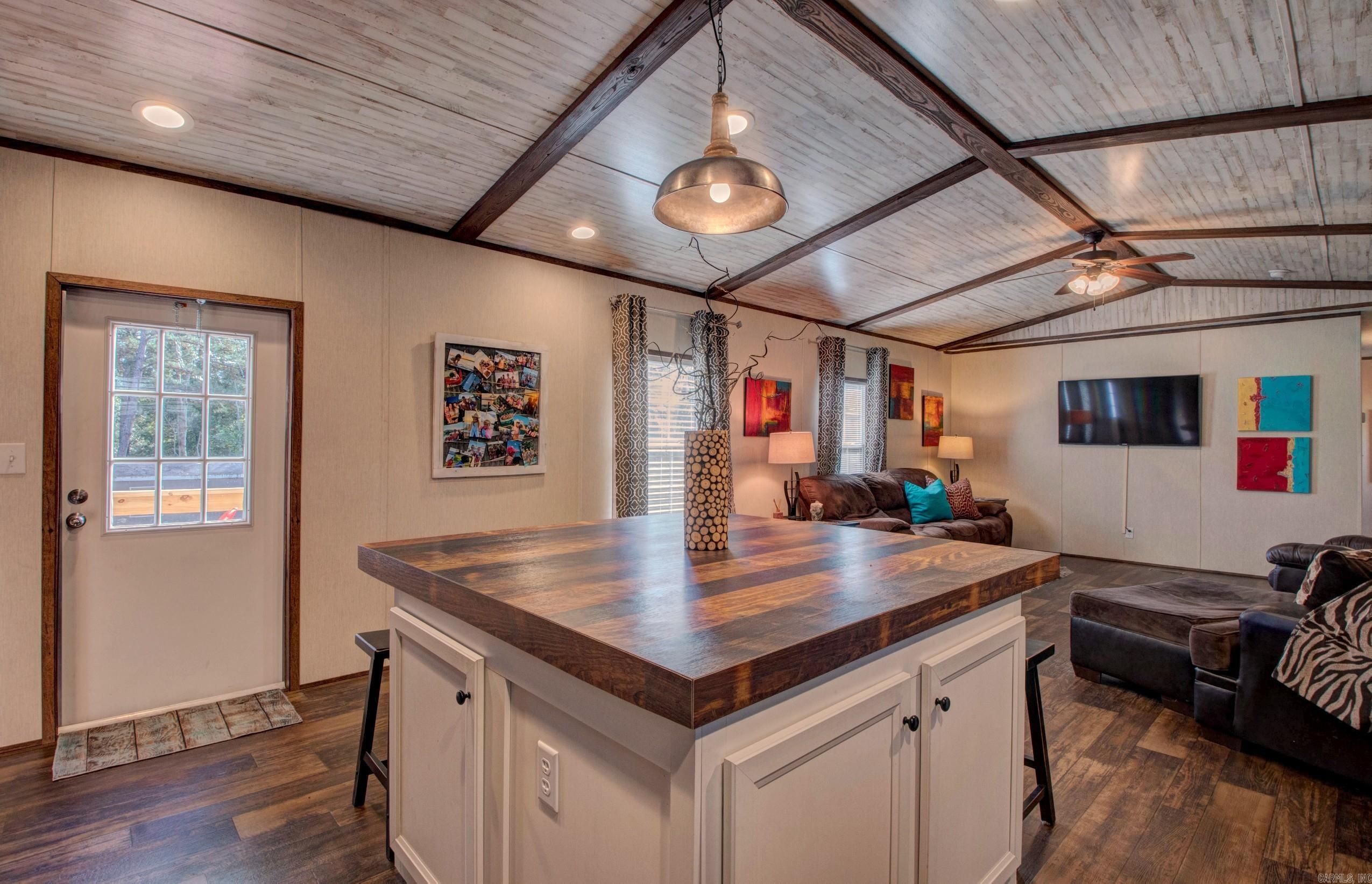 112 Chalet  Fairfield Bay, AR