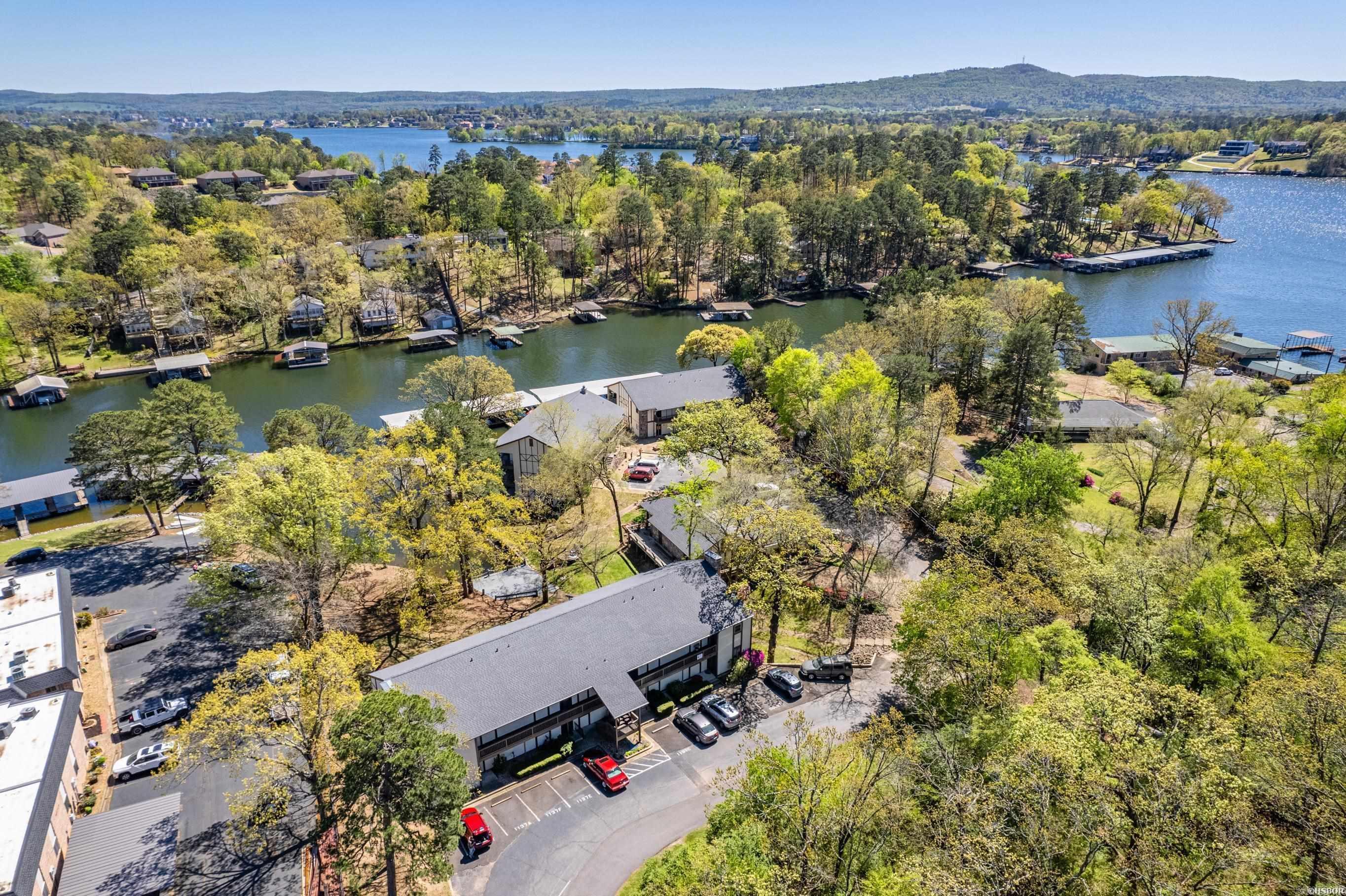 1137 Twin Points  Hot Springs, AR