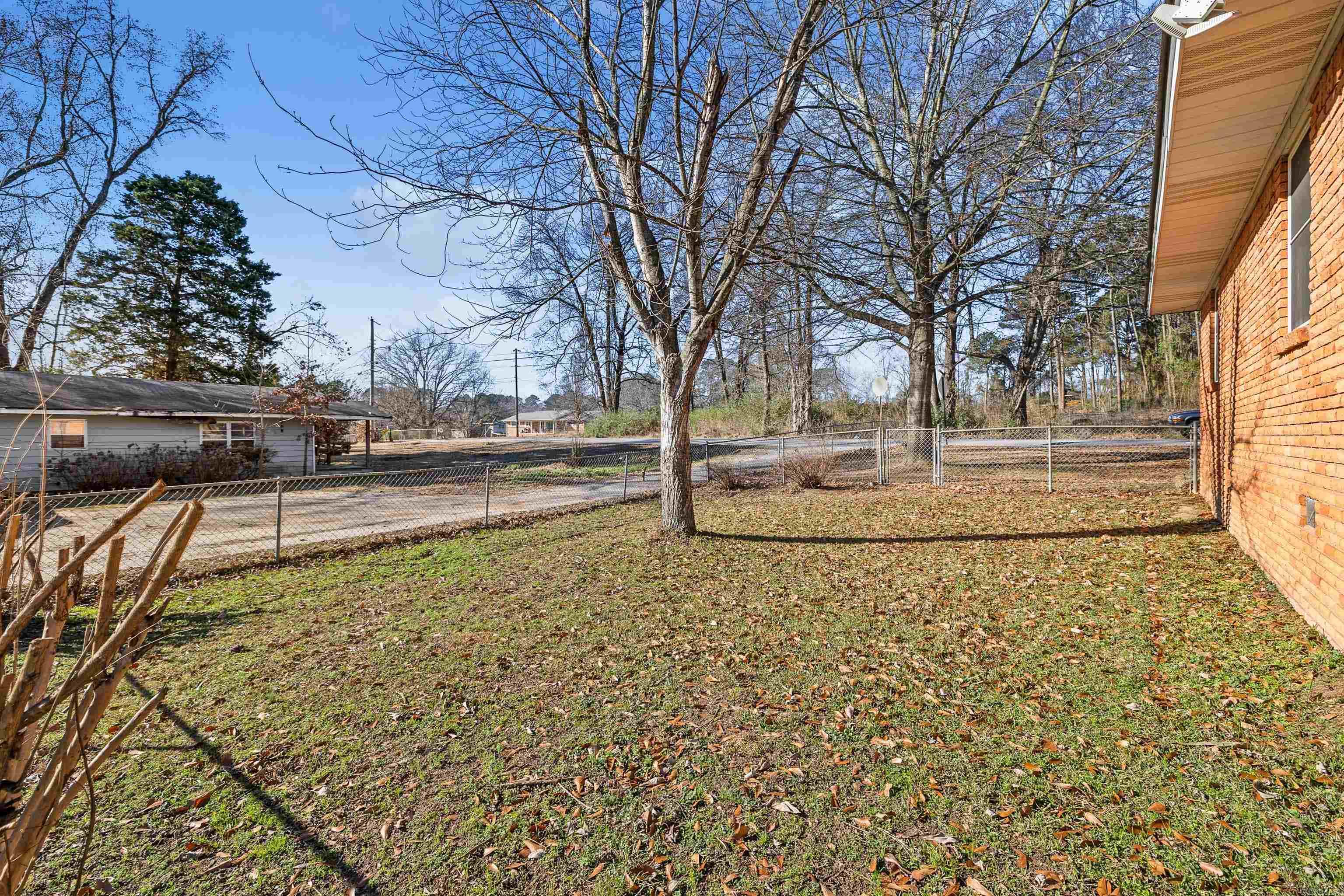 1213 N Shady  Bauxite, AR