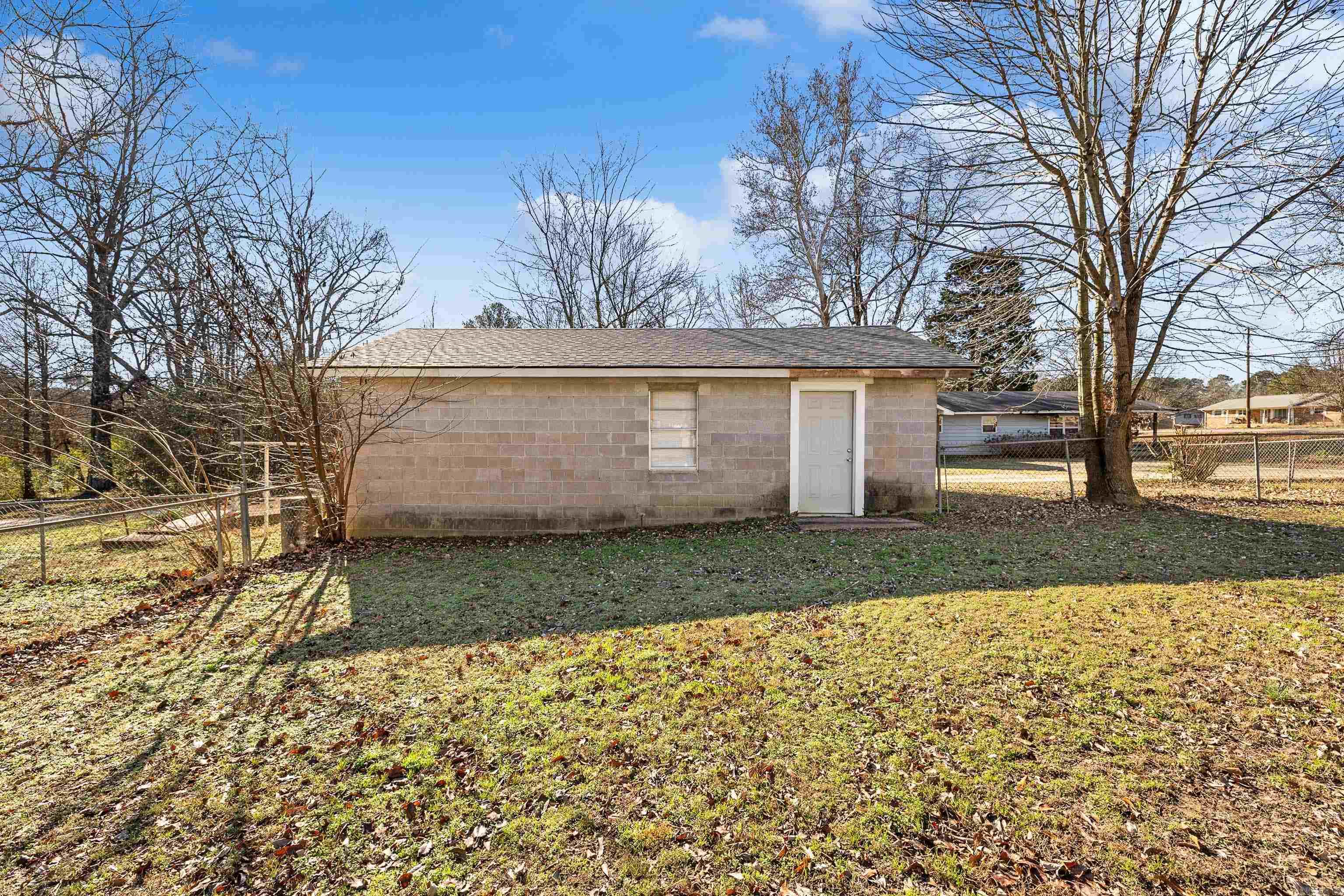 1213 N Shady  Bauxite, AR