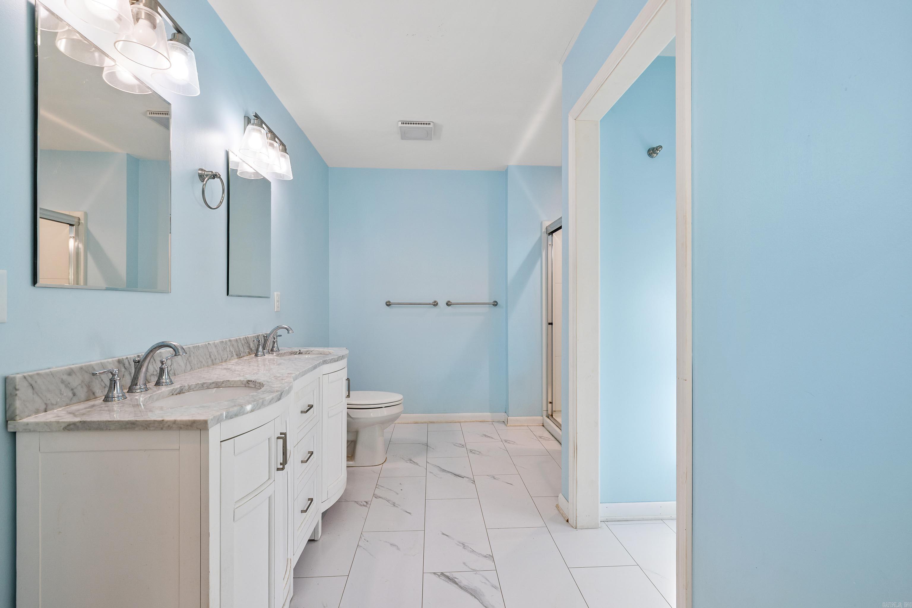 1213 N Shady Lane Bauxite, AR 72015