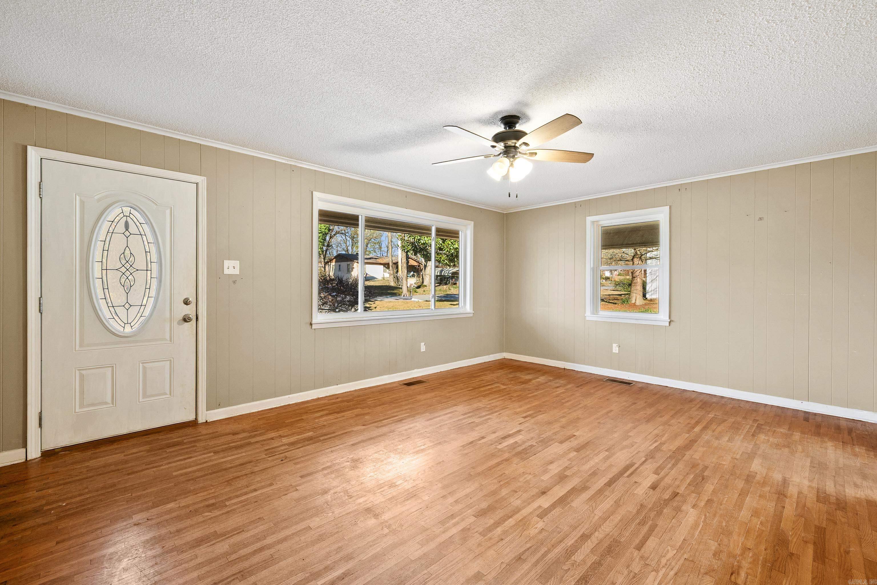 1213 N Shady  Bauxite, AR