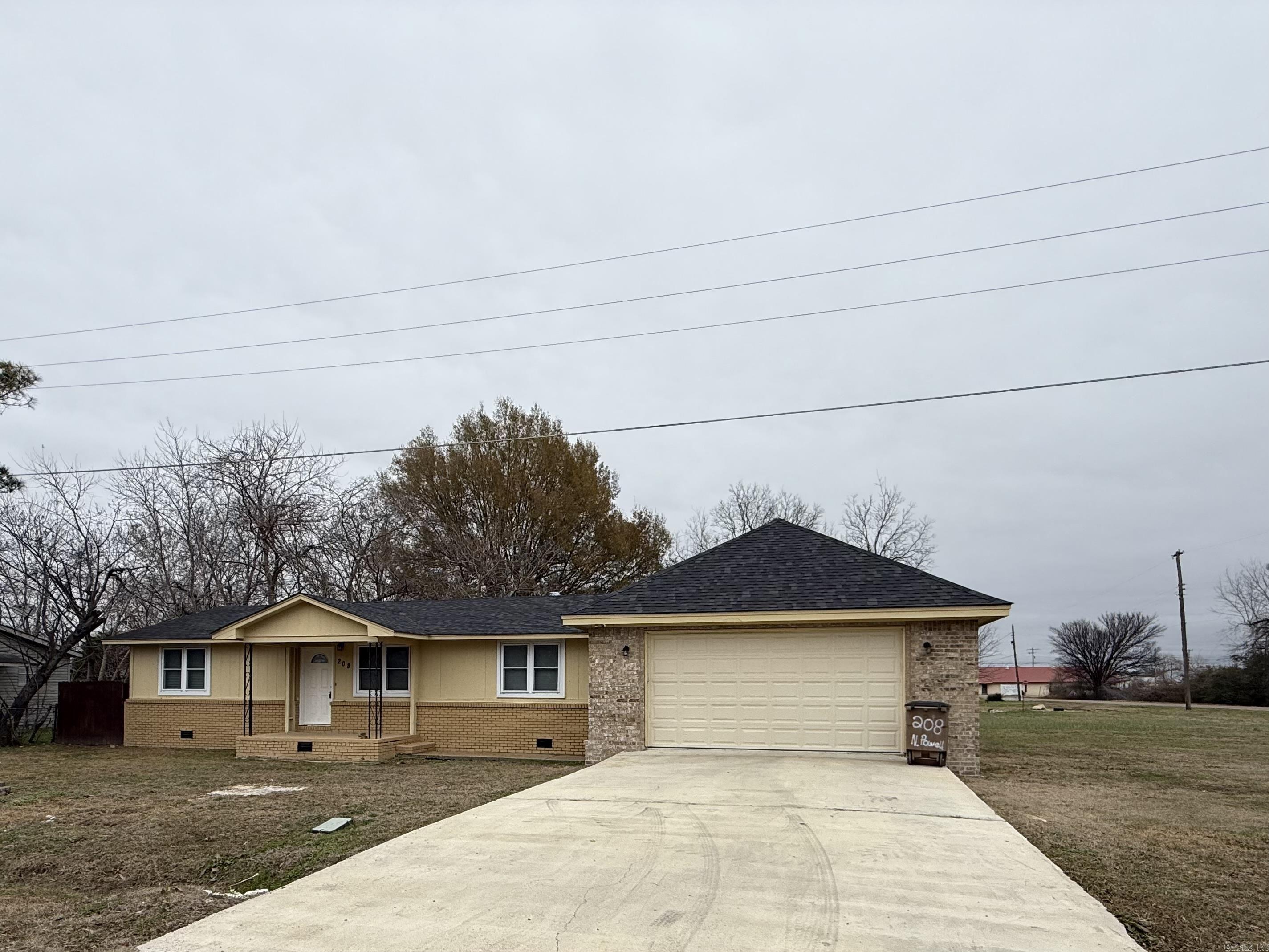 208 N Powell St  Forrest City, AR