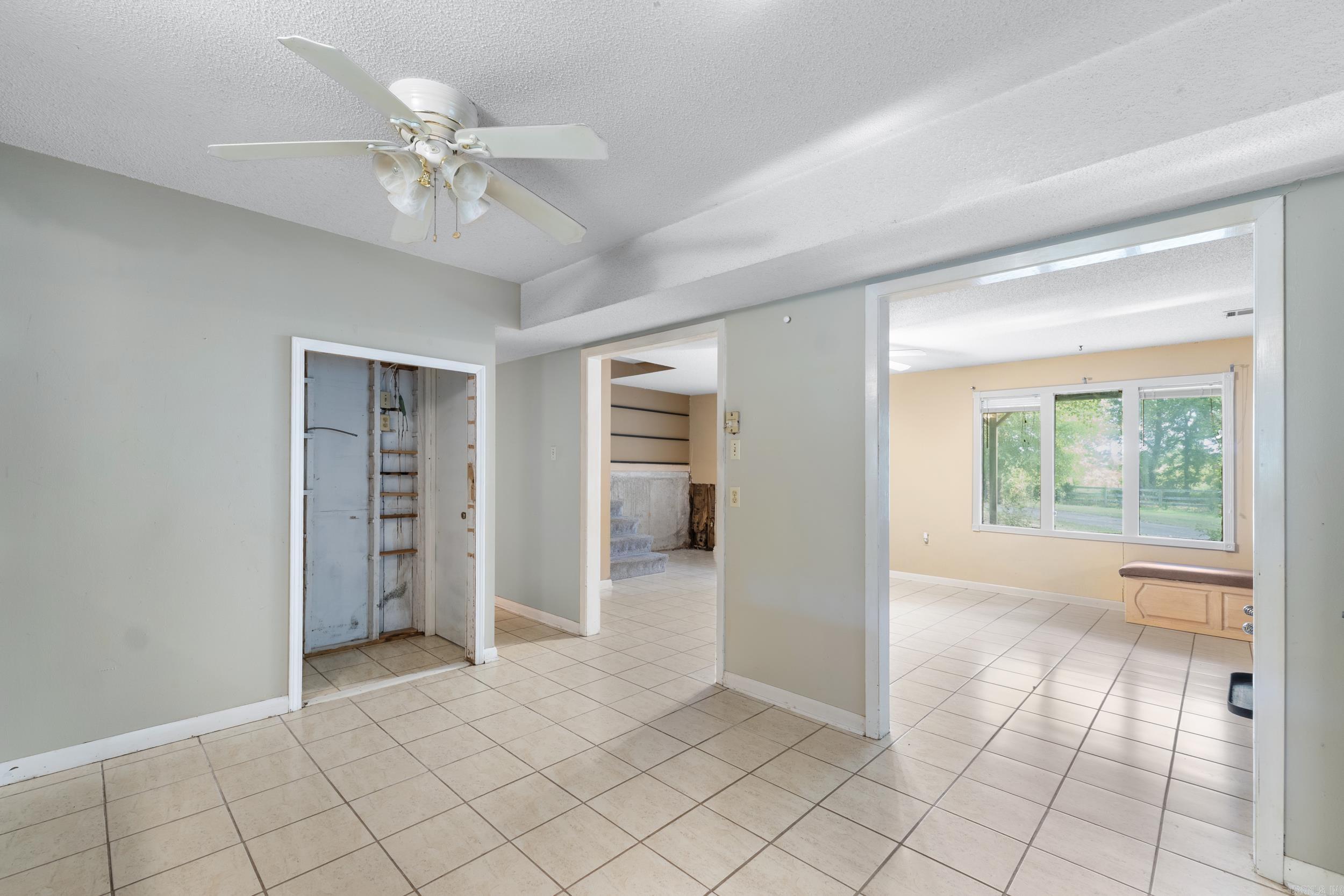 45 E Pleasant Valley  Greenbrier, AR