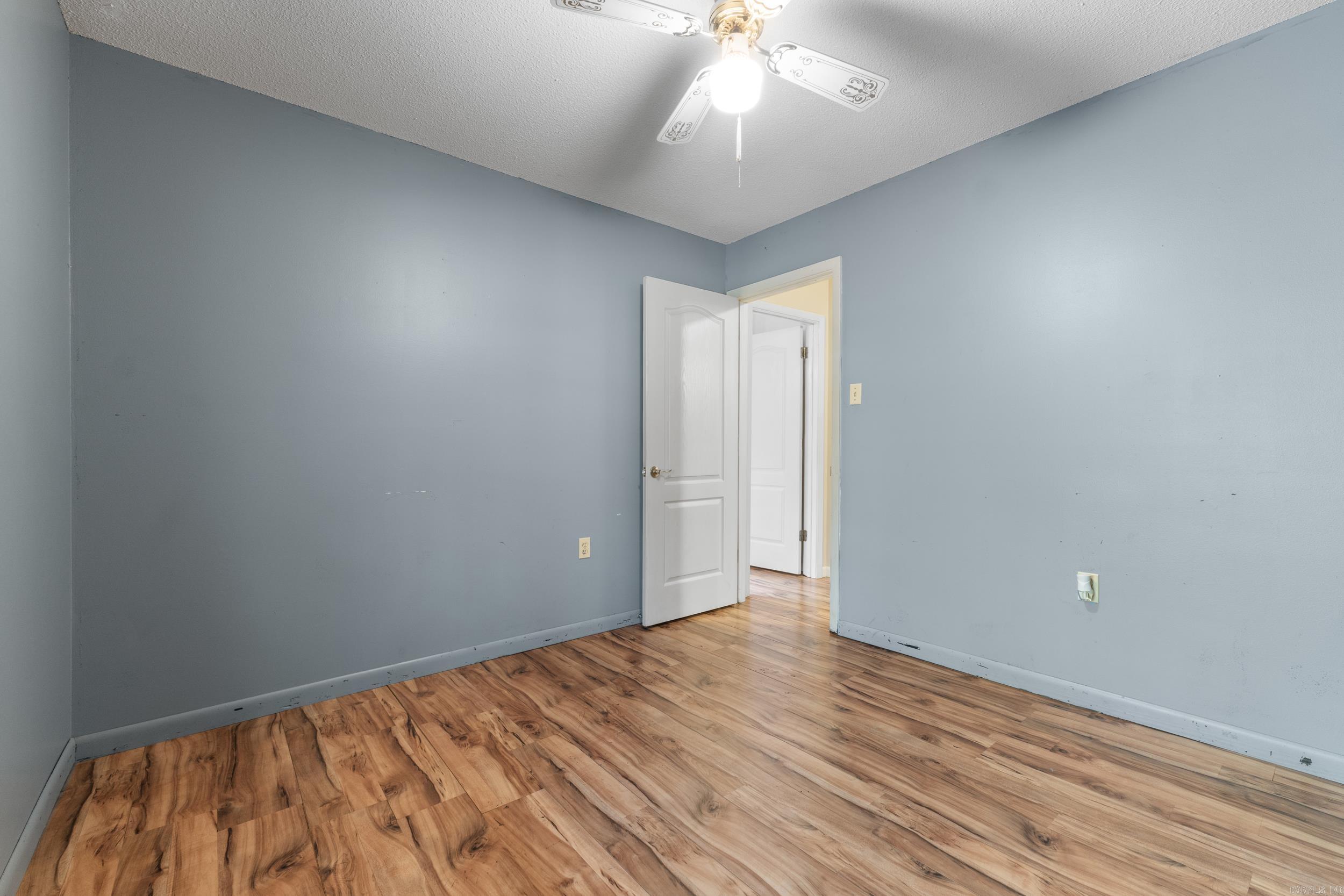 45 E Pleasant Valley  Greenbrier, AR