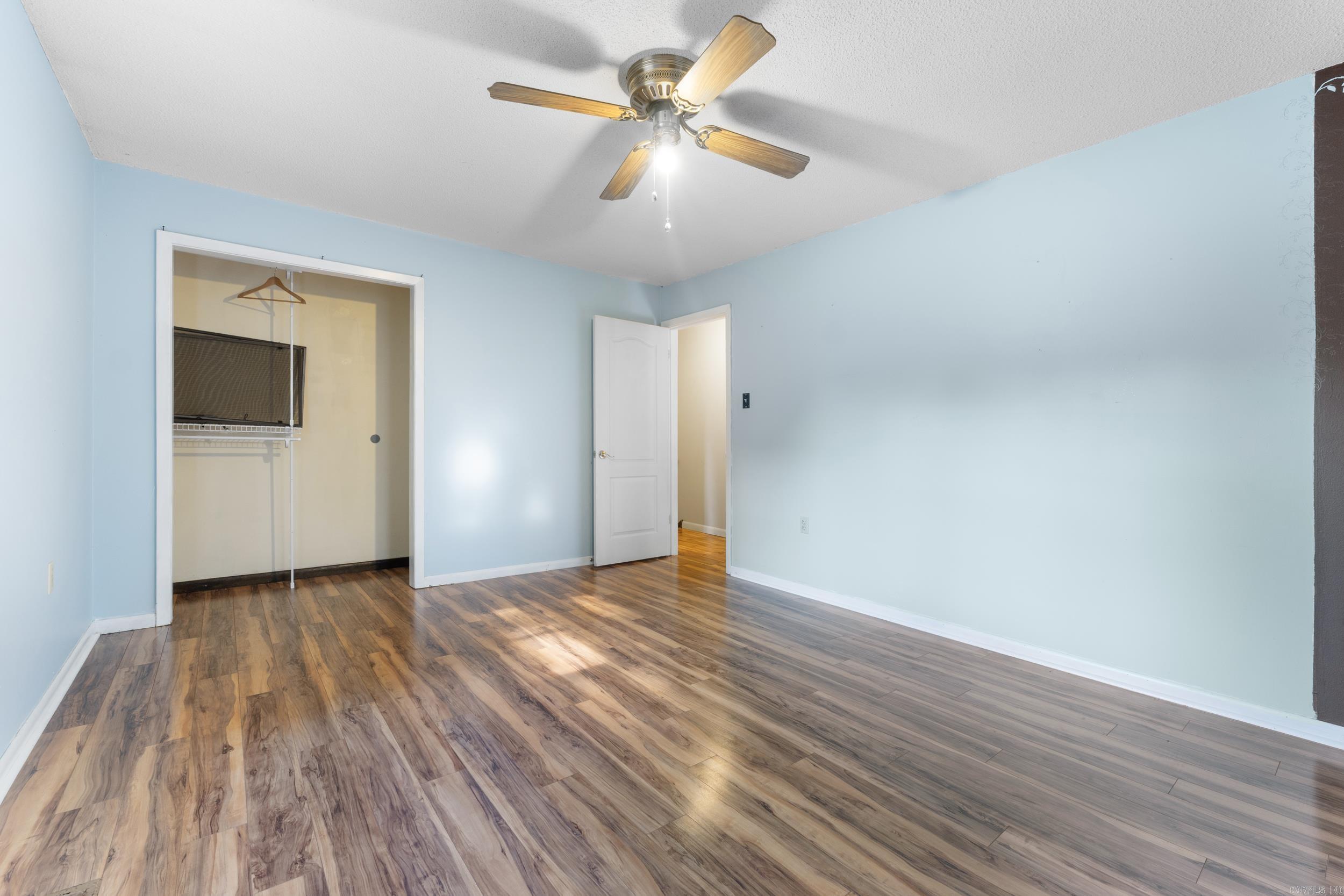 45 E Pleasant Valley  Greenbrier, AR