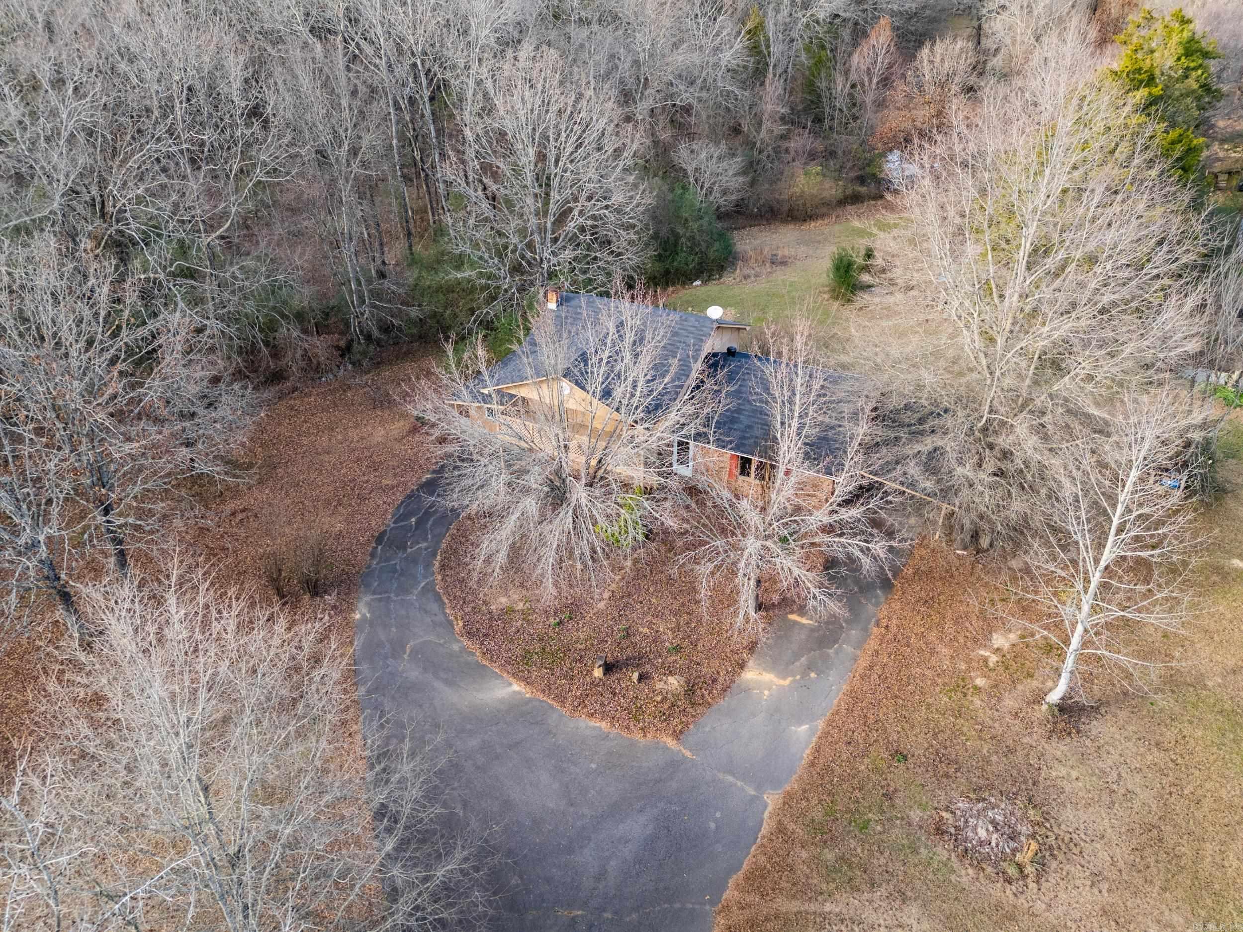 45 E Pleasant Valley  Greenbrier, AR