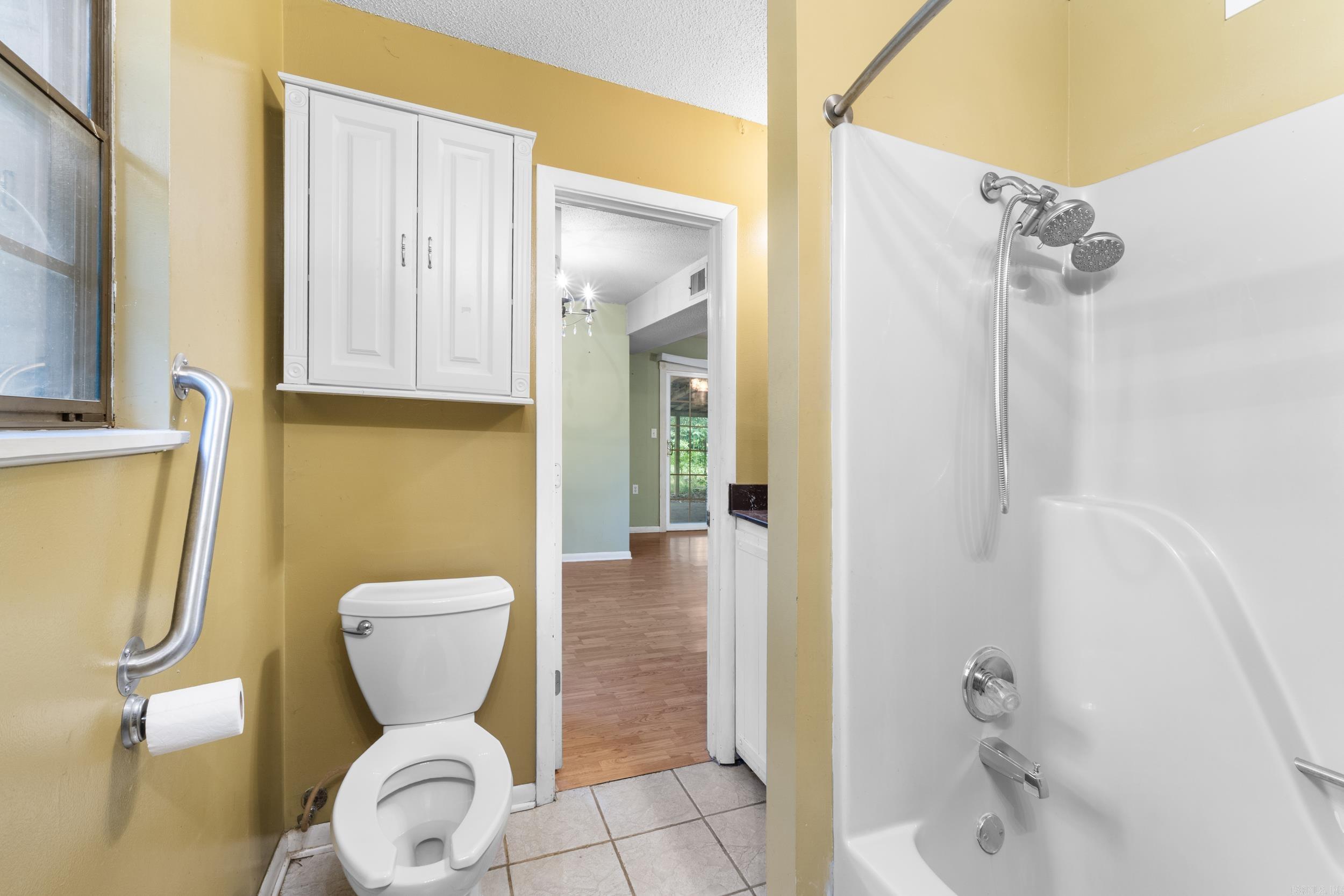 45 E Pleasant Valley  Greenbrier, AR