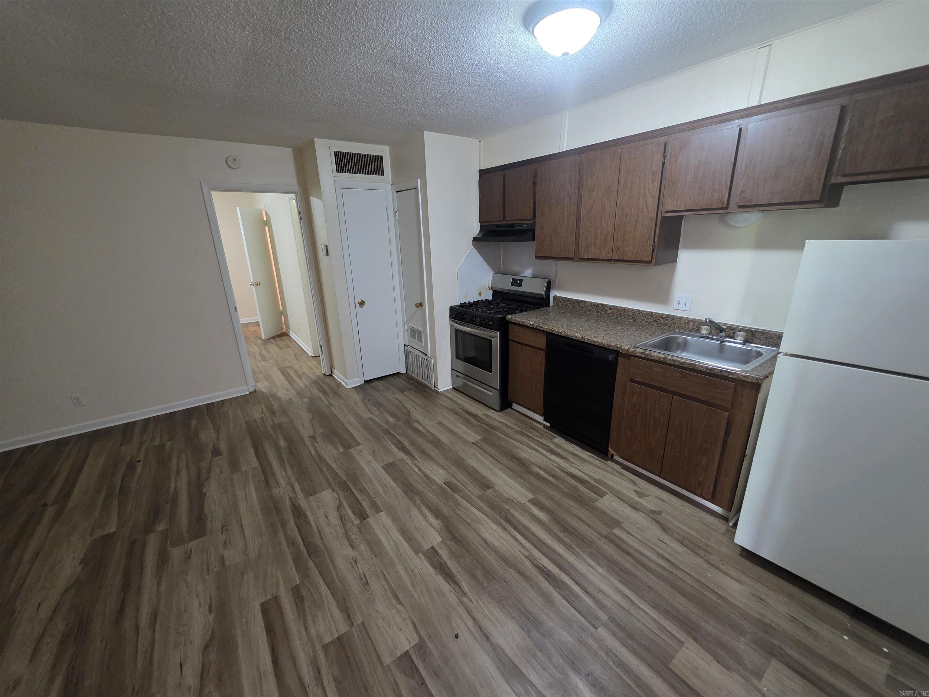 201 N Polk  Little Rock, AR