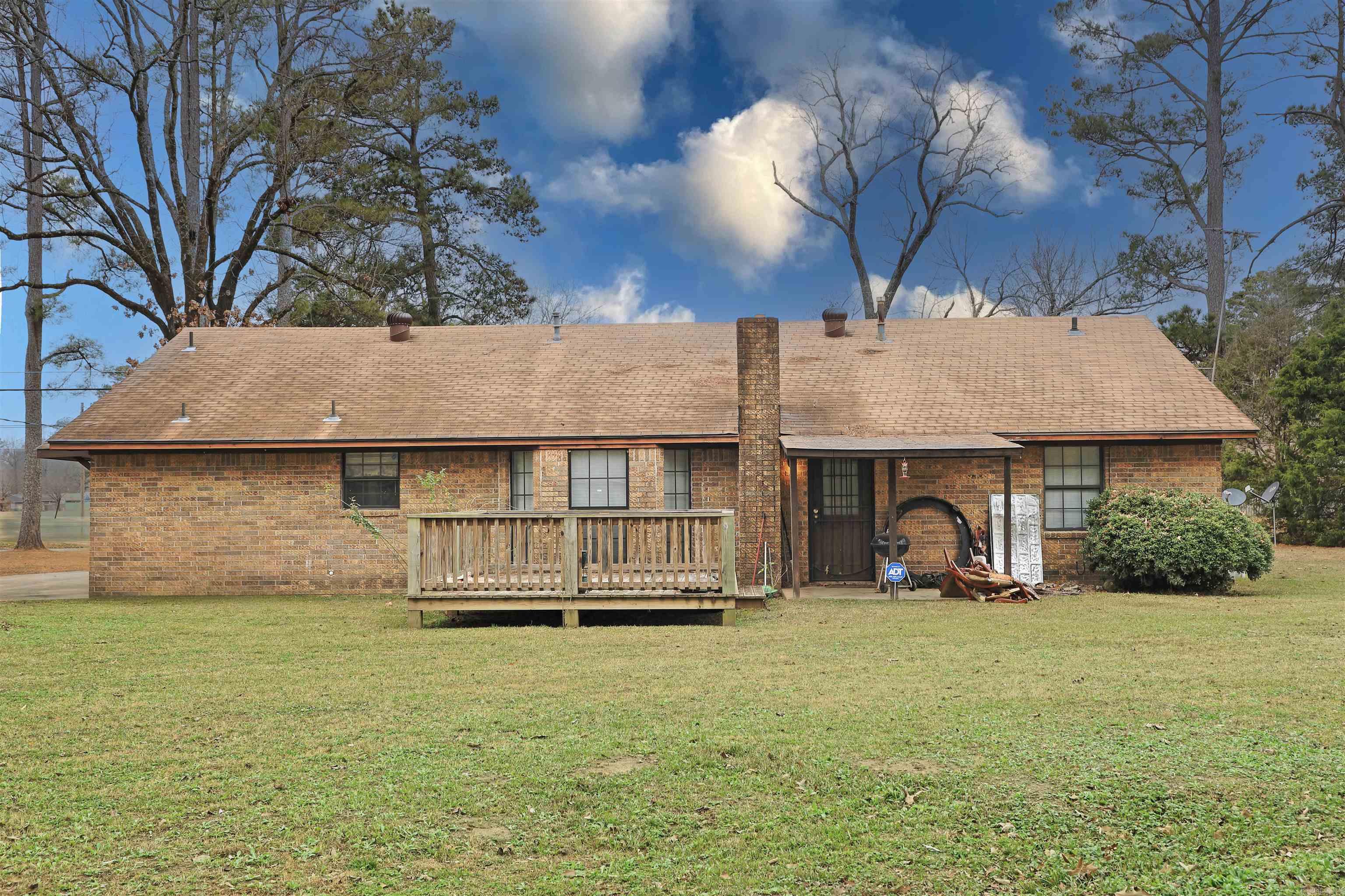 3609 Old Warren  Pine Bluff, AR