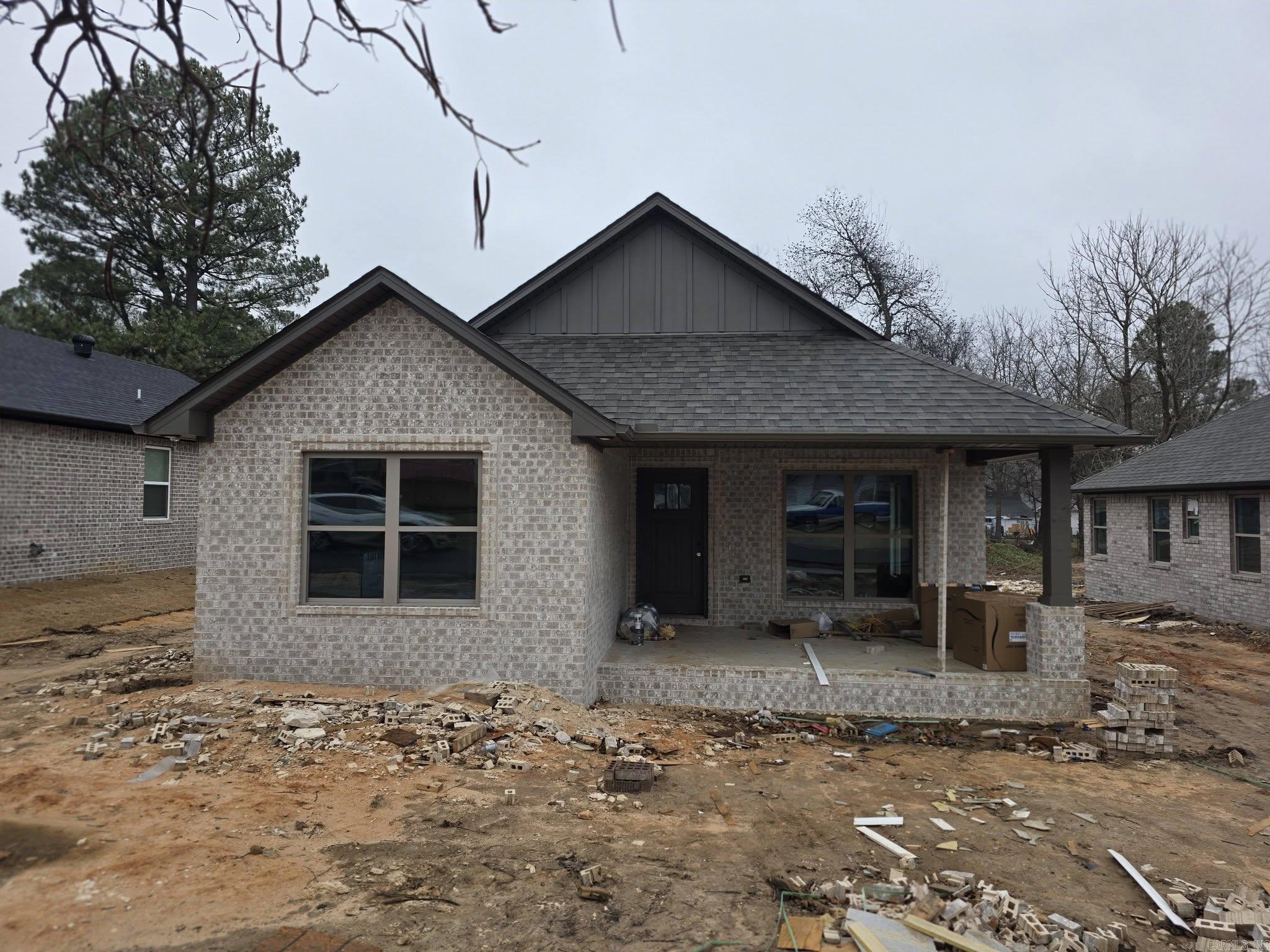 802 N 3RD  Paragould, AR