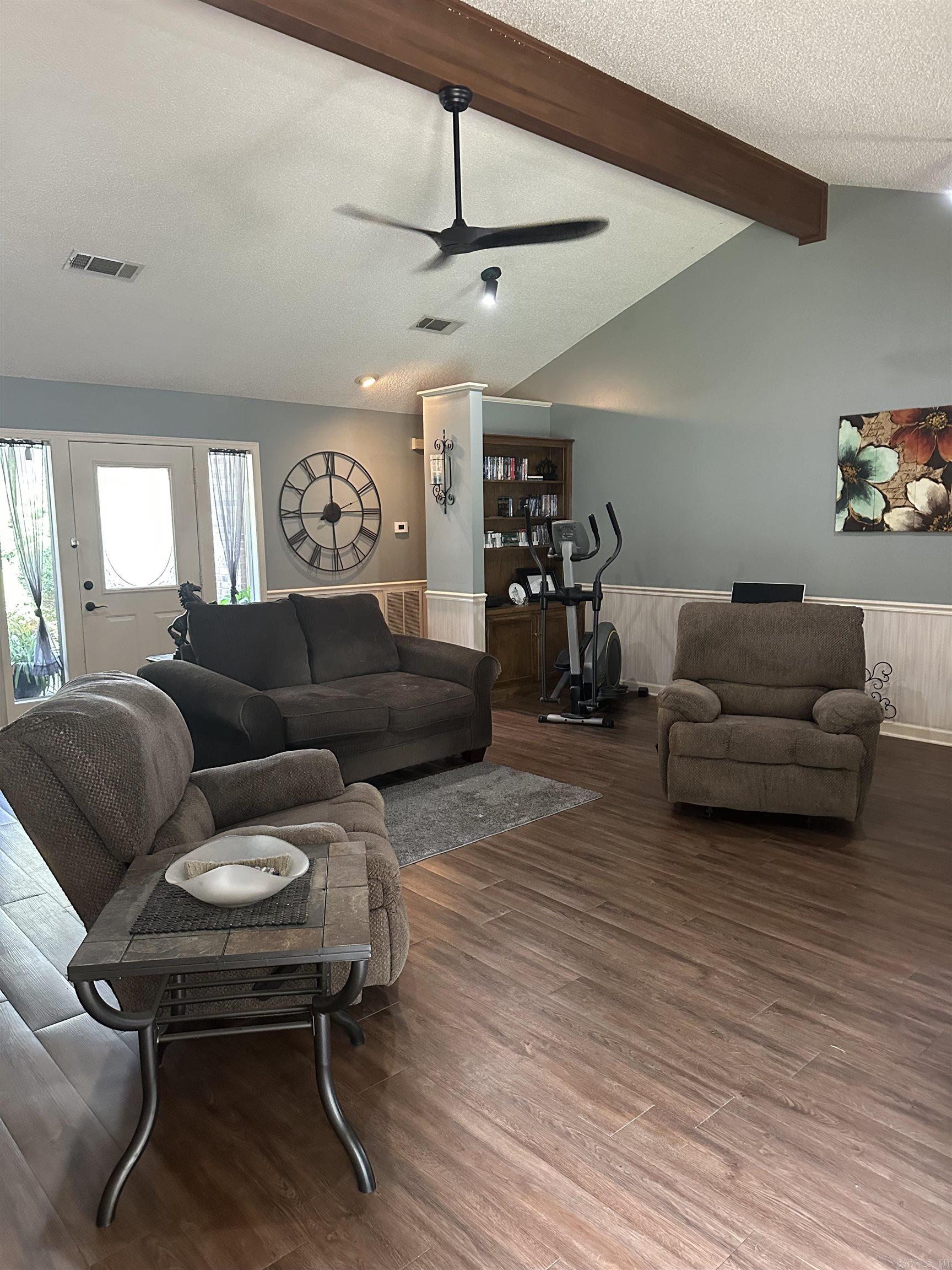 27 POINTER  Little Rock, AR