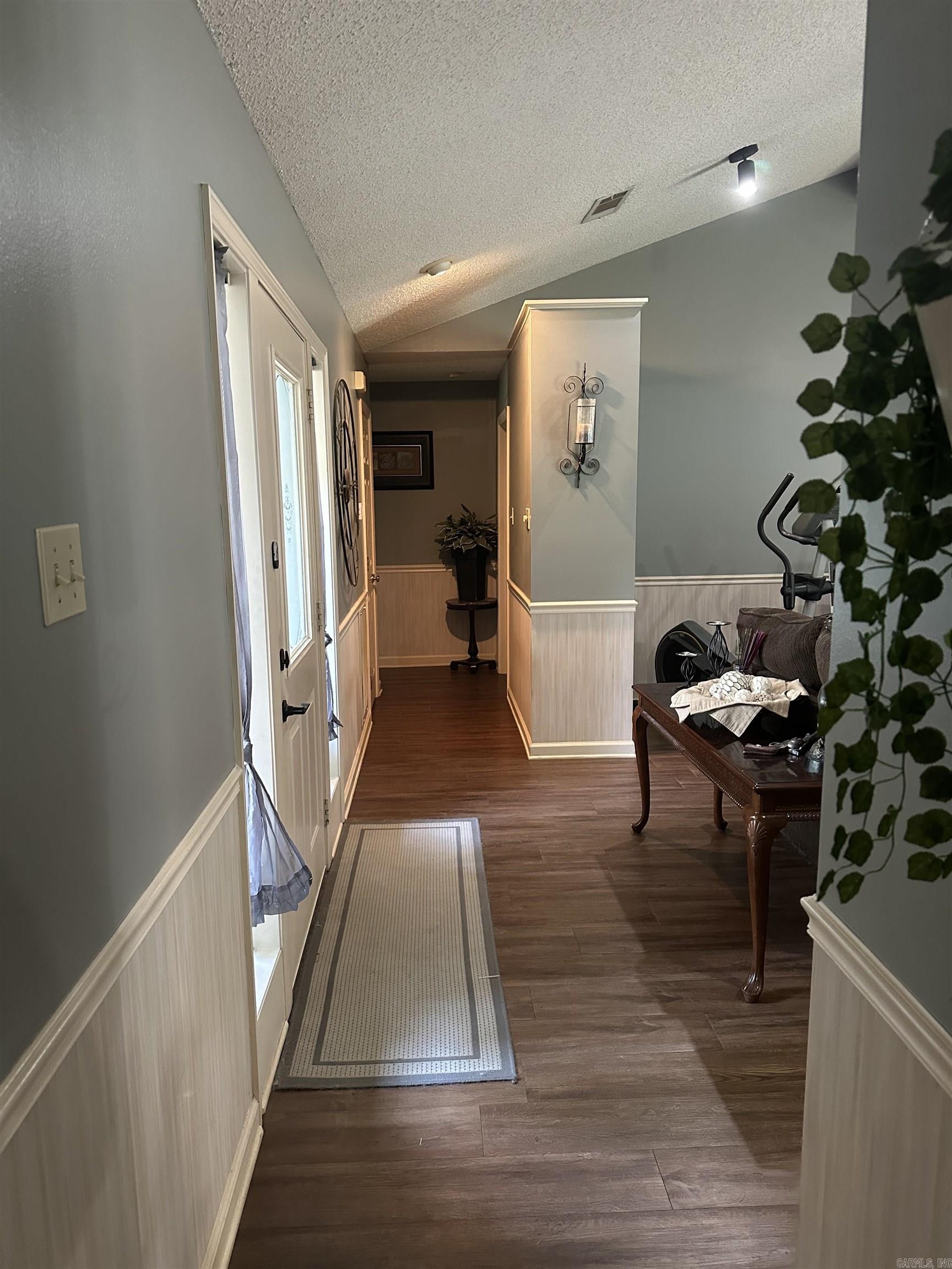 27 POINTER  Little Rock, AR