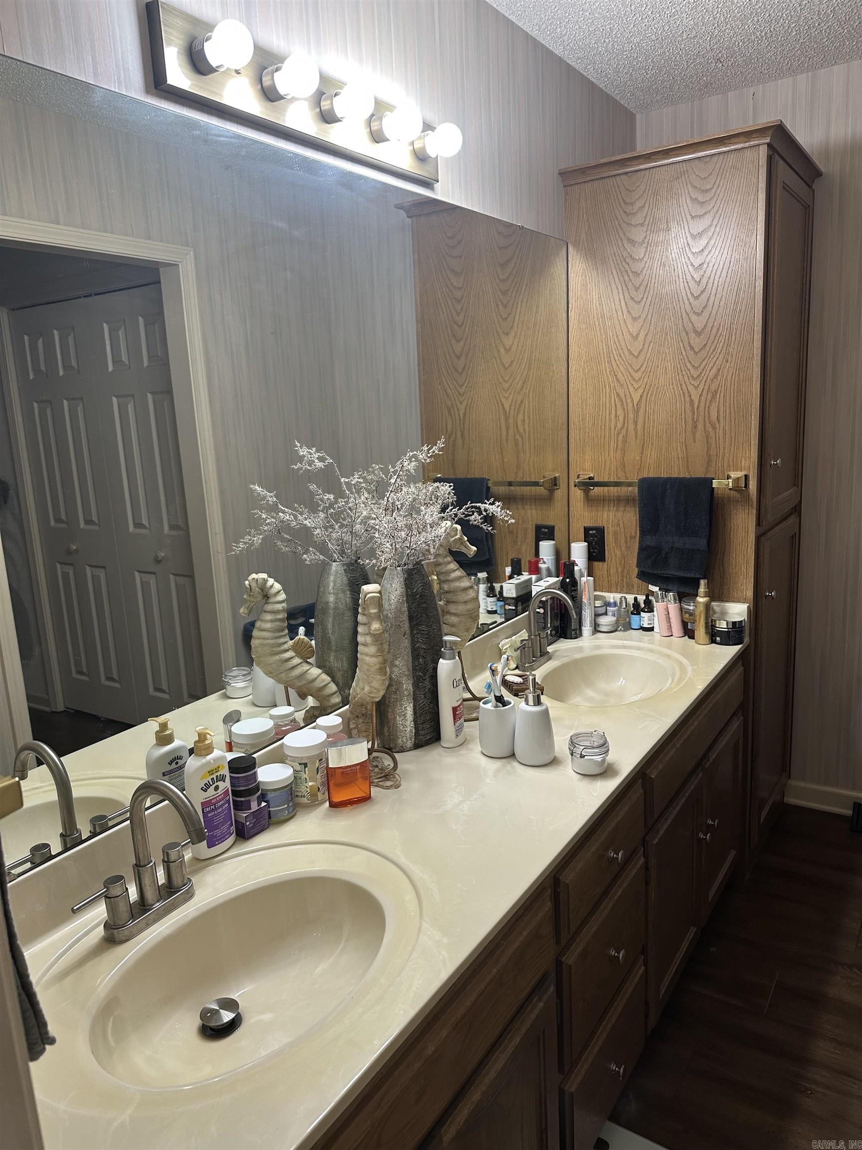 27 POINTER  Little Rock, AR