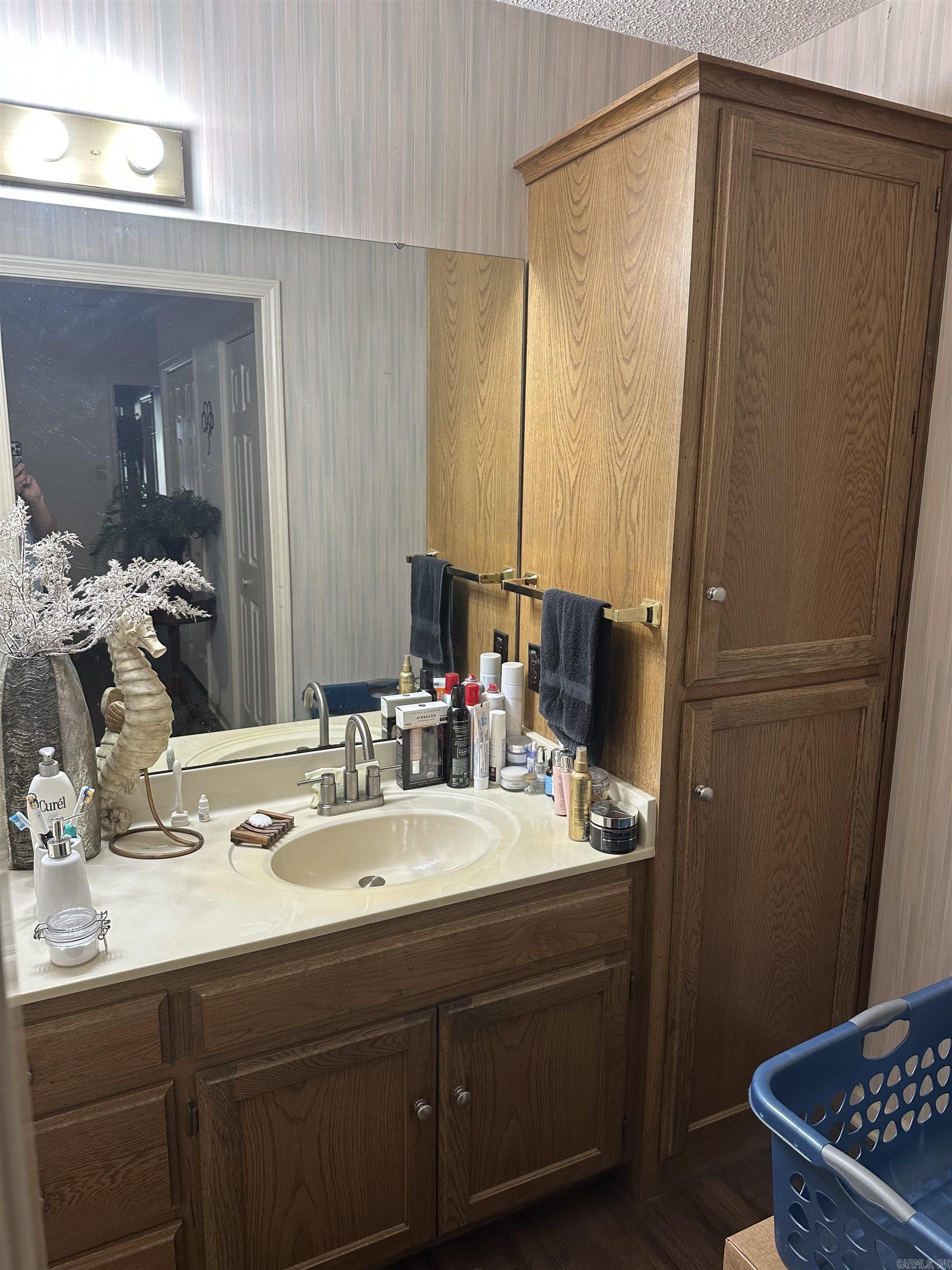 27 POINTER  Little Rock, AR