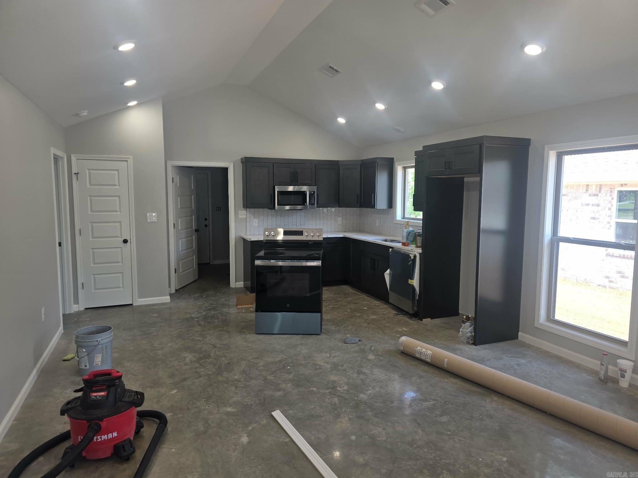 804 N 3RD Street Paragould, AR 72450