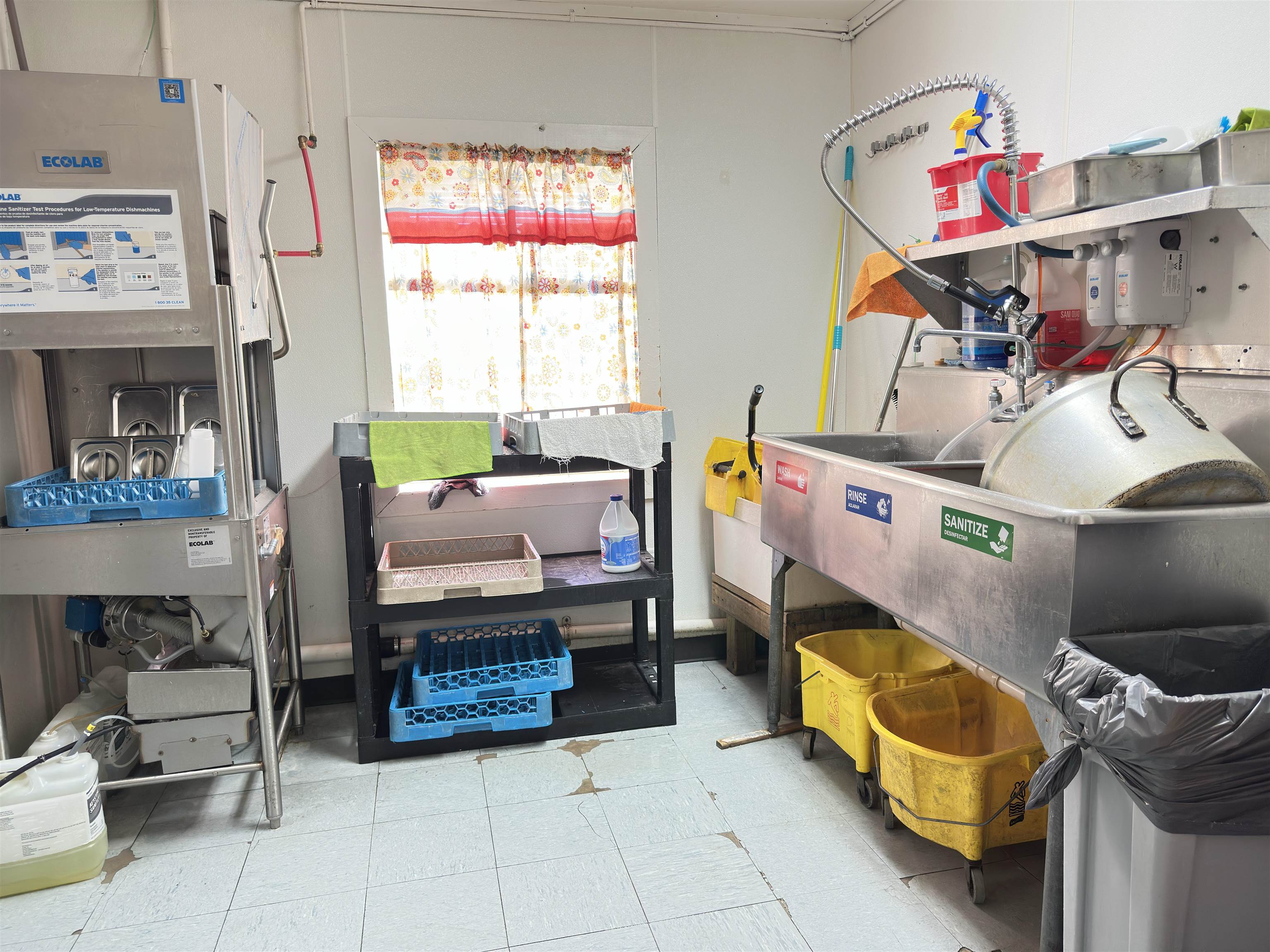 298 US HWY 62W  Ash Flat, AR