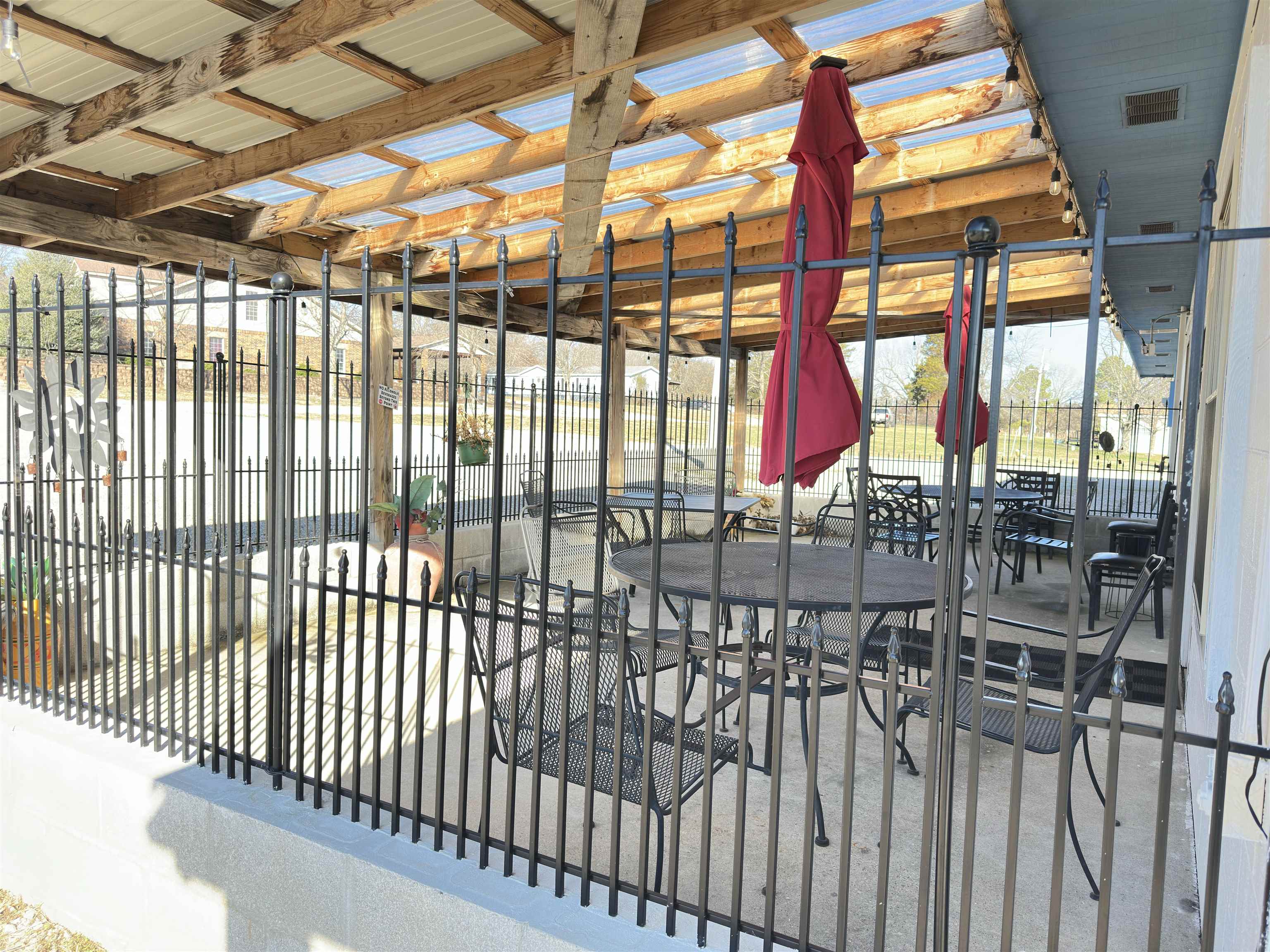 298 US HWY 62W  Ash Flat, AR