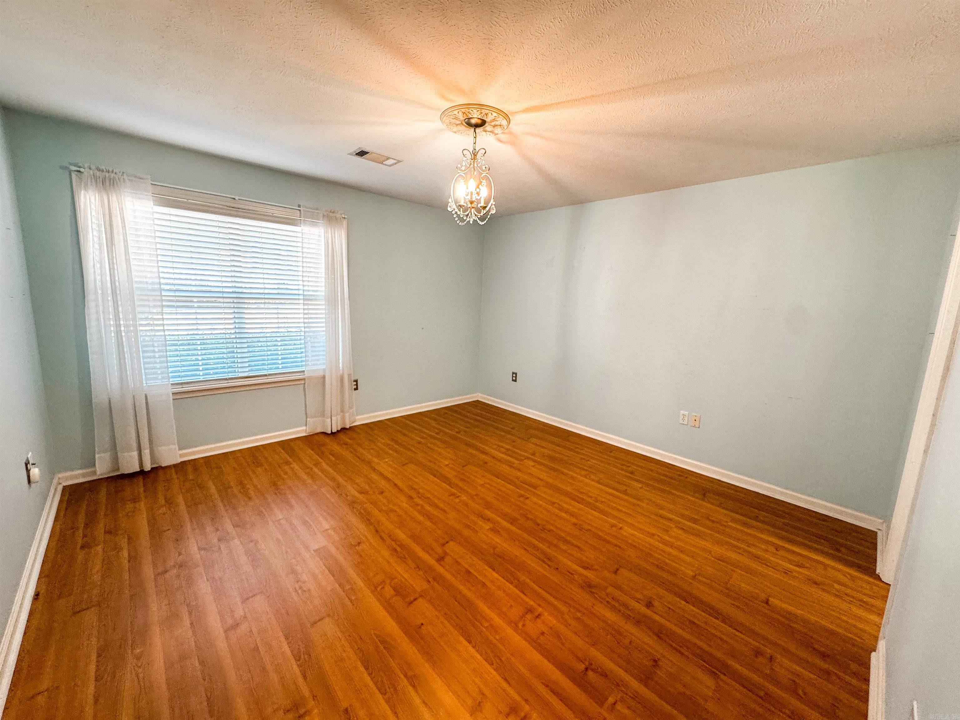 31 River Oaks Trace  Searcy, AR