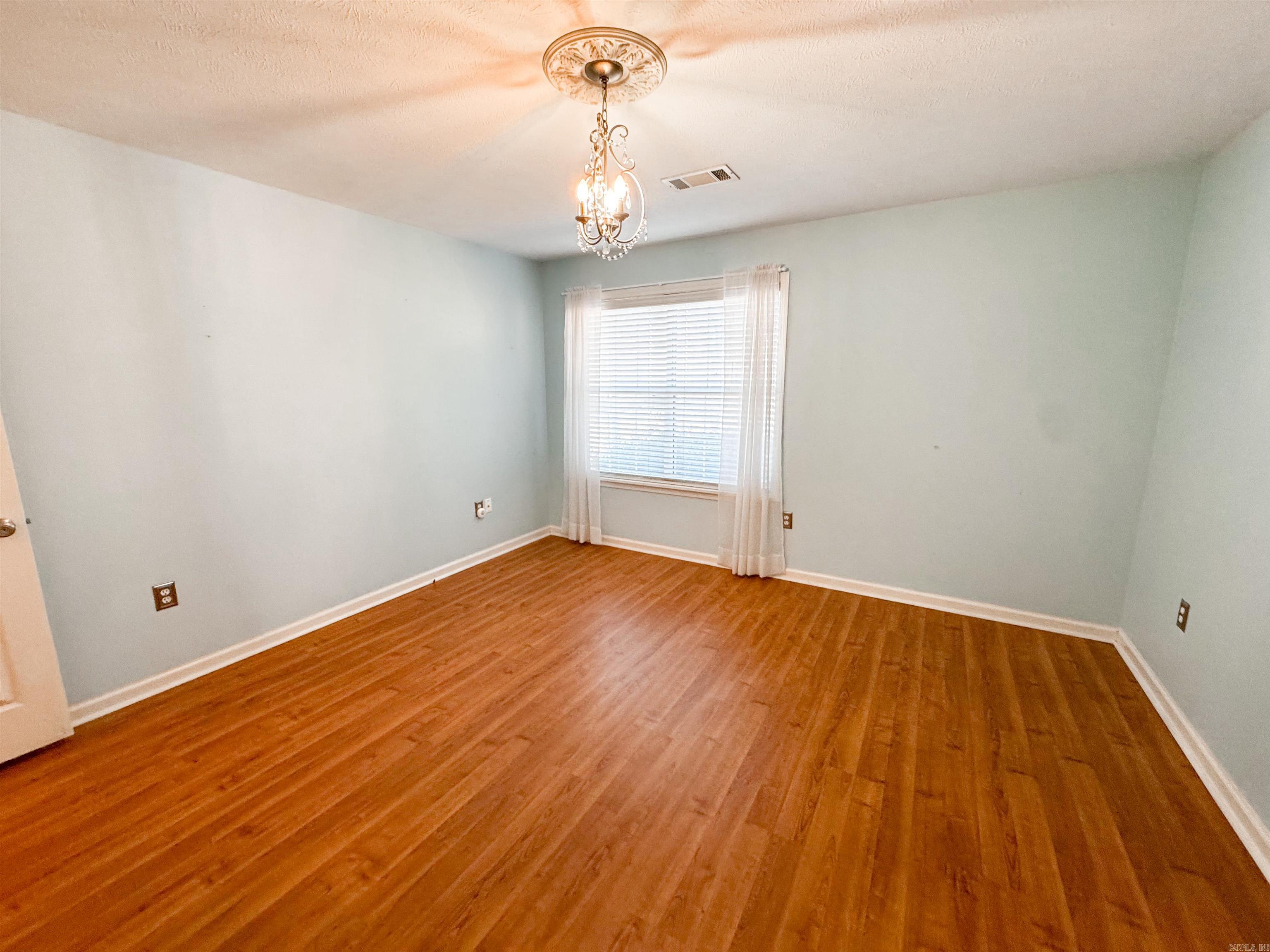 31 River Oaks Trace  Searcy, AR