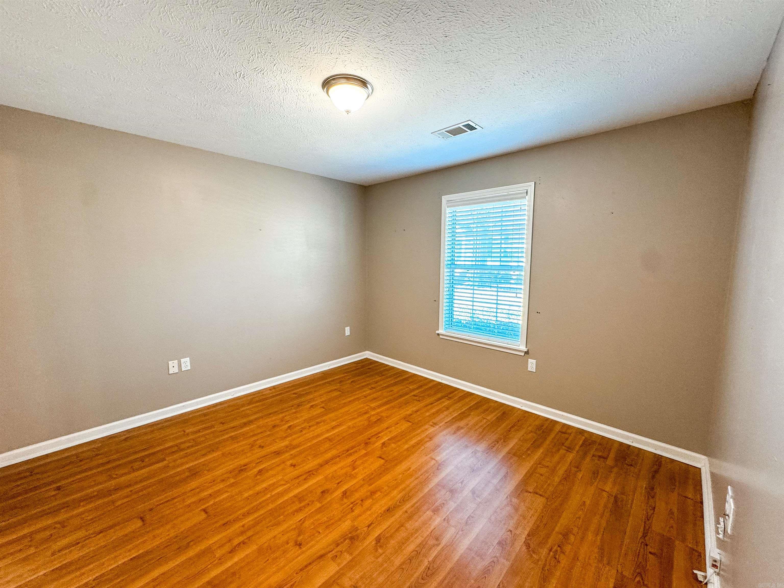 31 River Oaks Trace  Searcy, AR