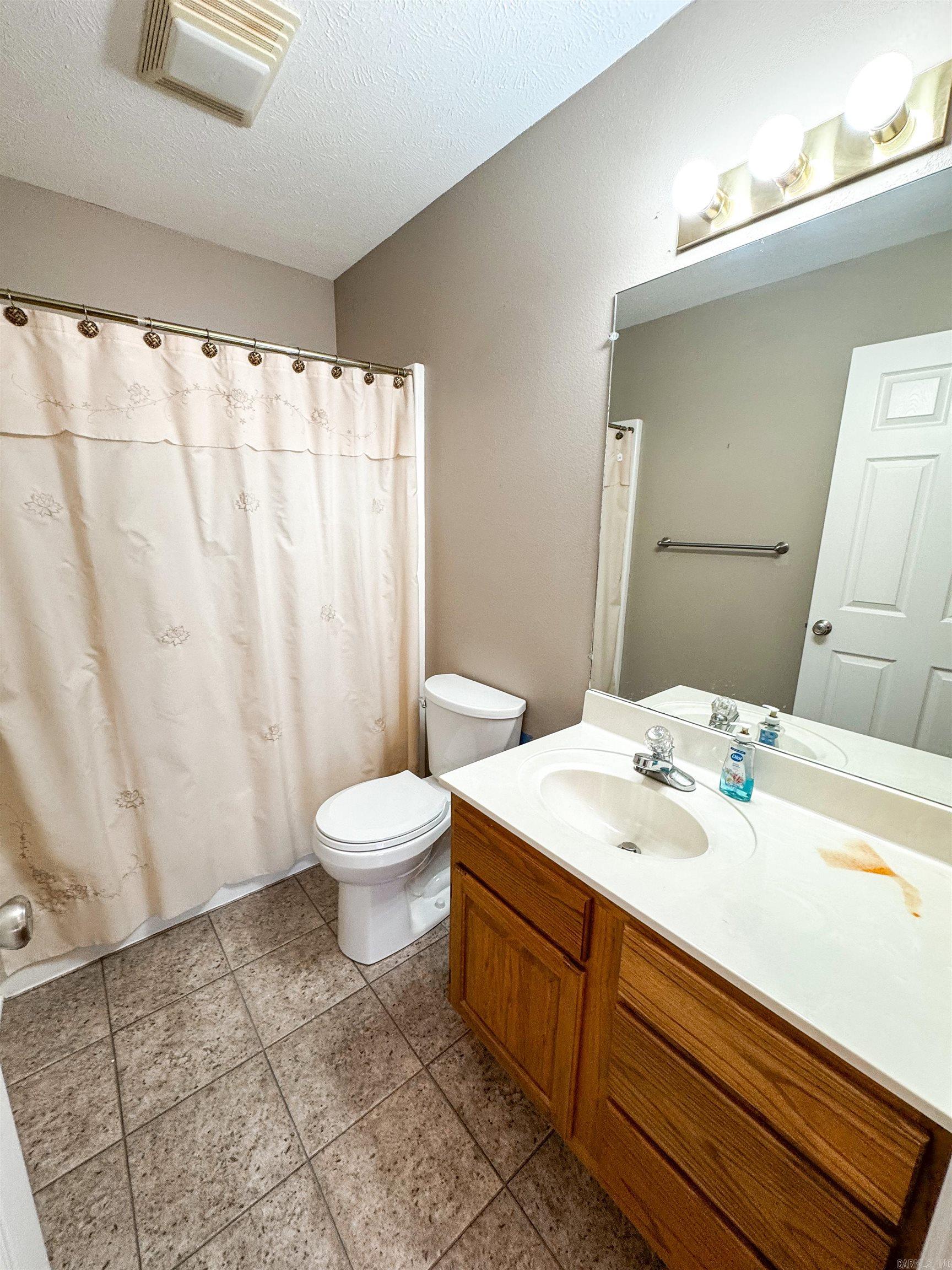 31 River Oaks Trace  Searcy, AR