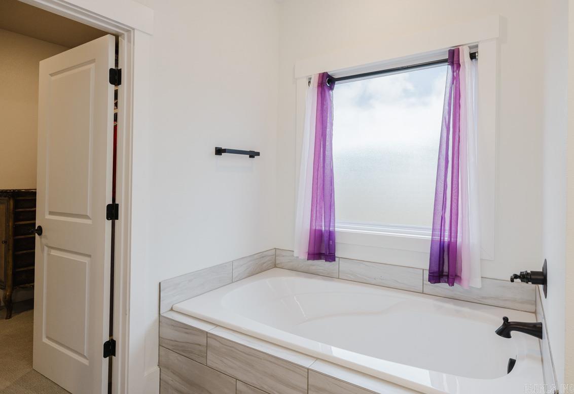 13024 Avilla Hills  Alexander, AR