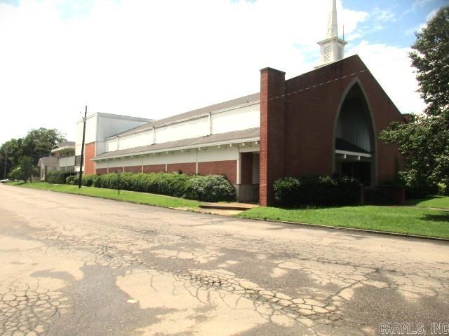 1801 W 17th  Pine Bluff, AR