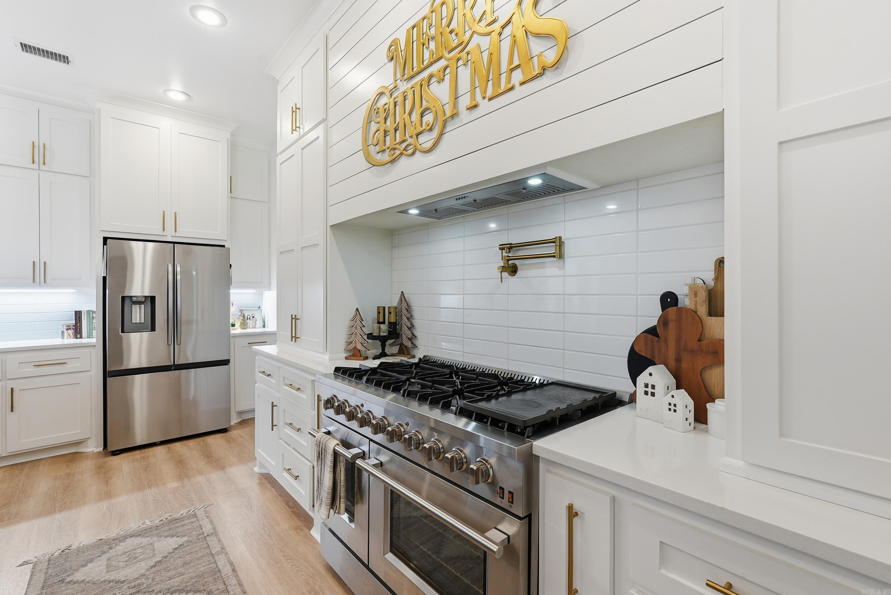 10 Beckett  Greenbrier, AR