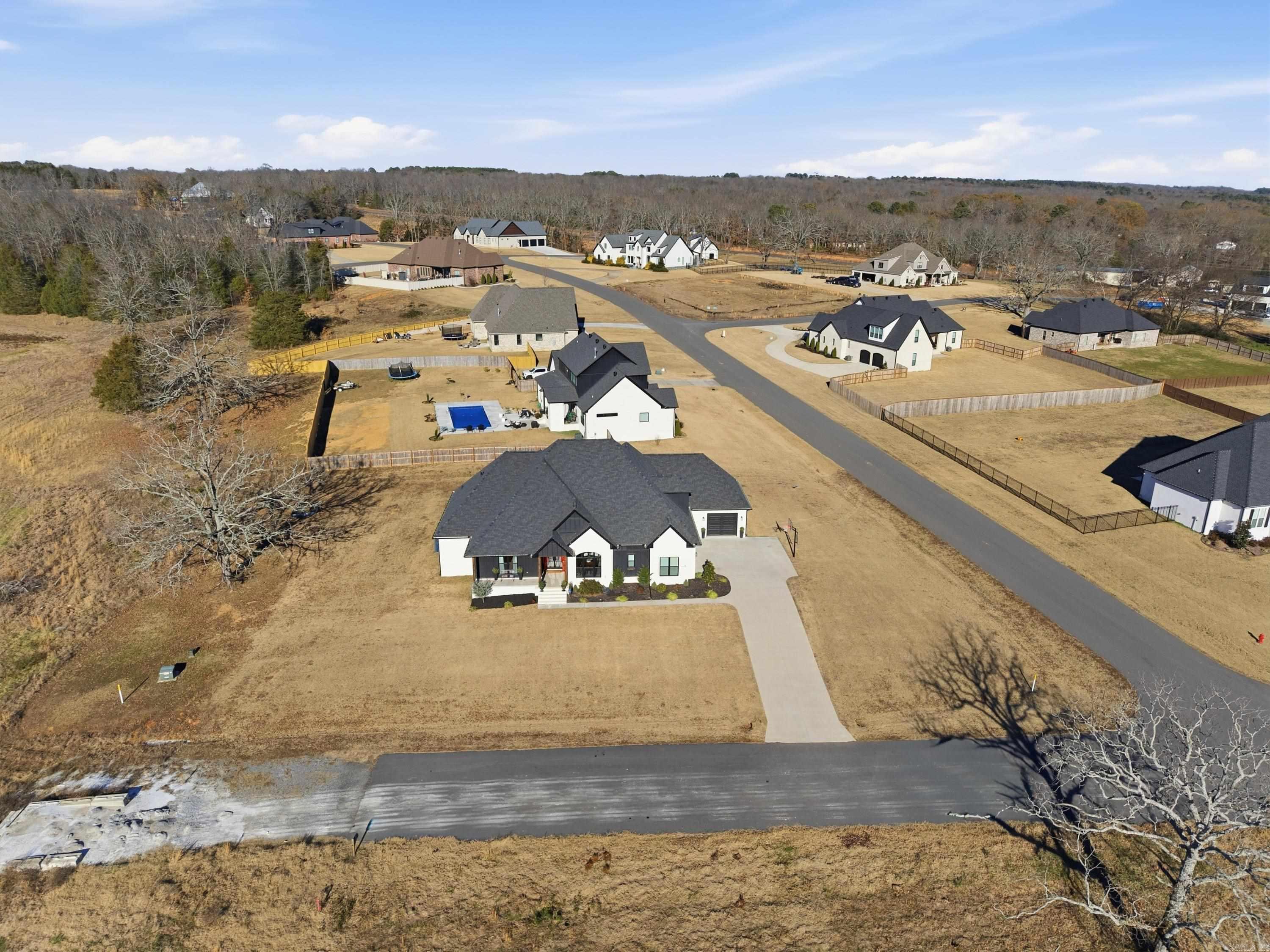 10 Beckett  Greenbrier, AR