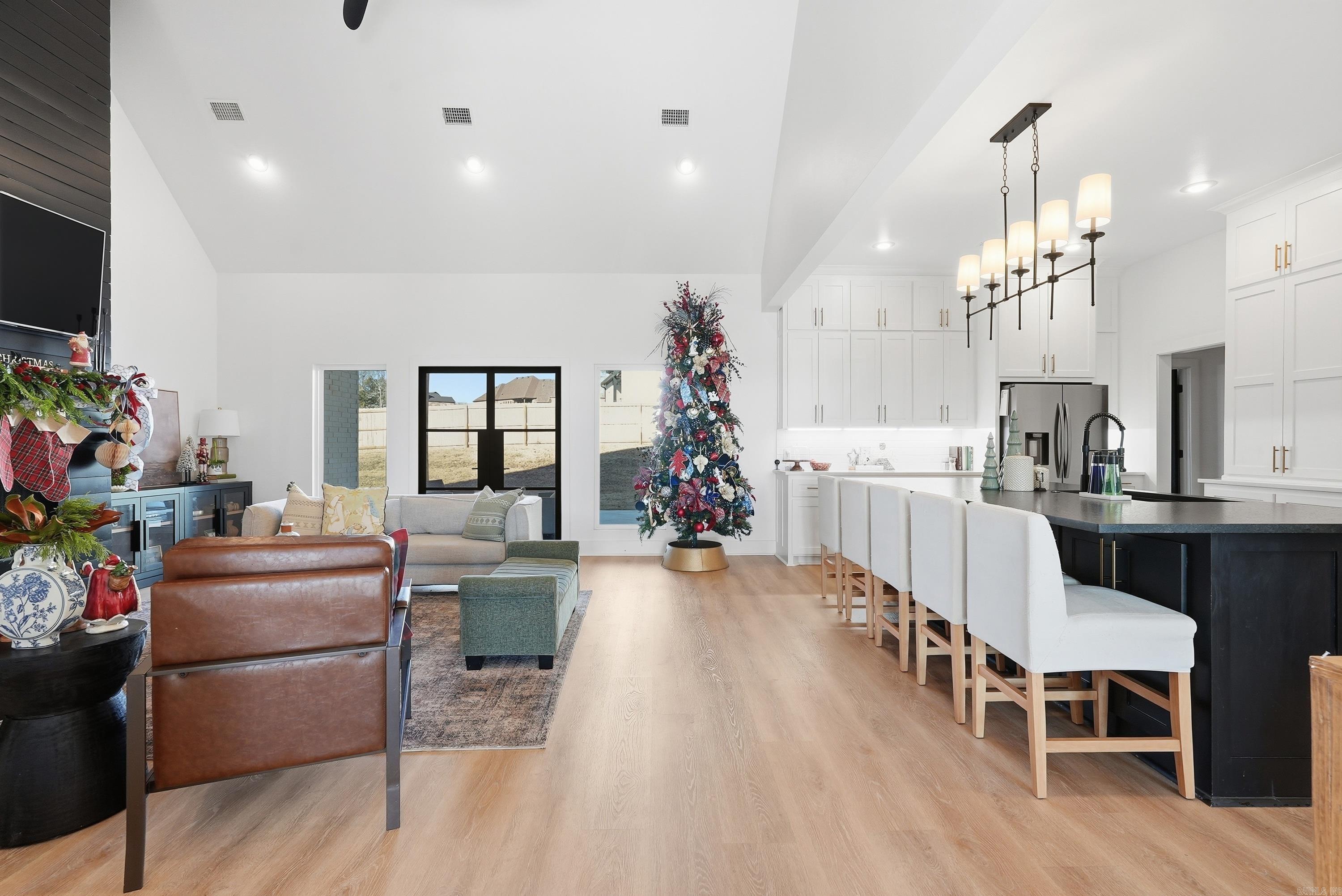 10 Beckett  Greenbrier, AR