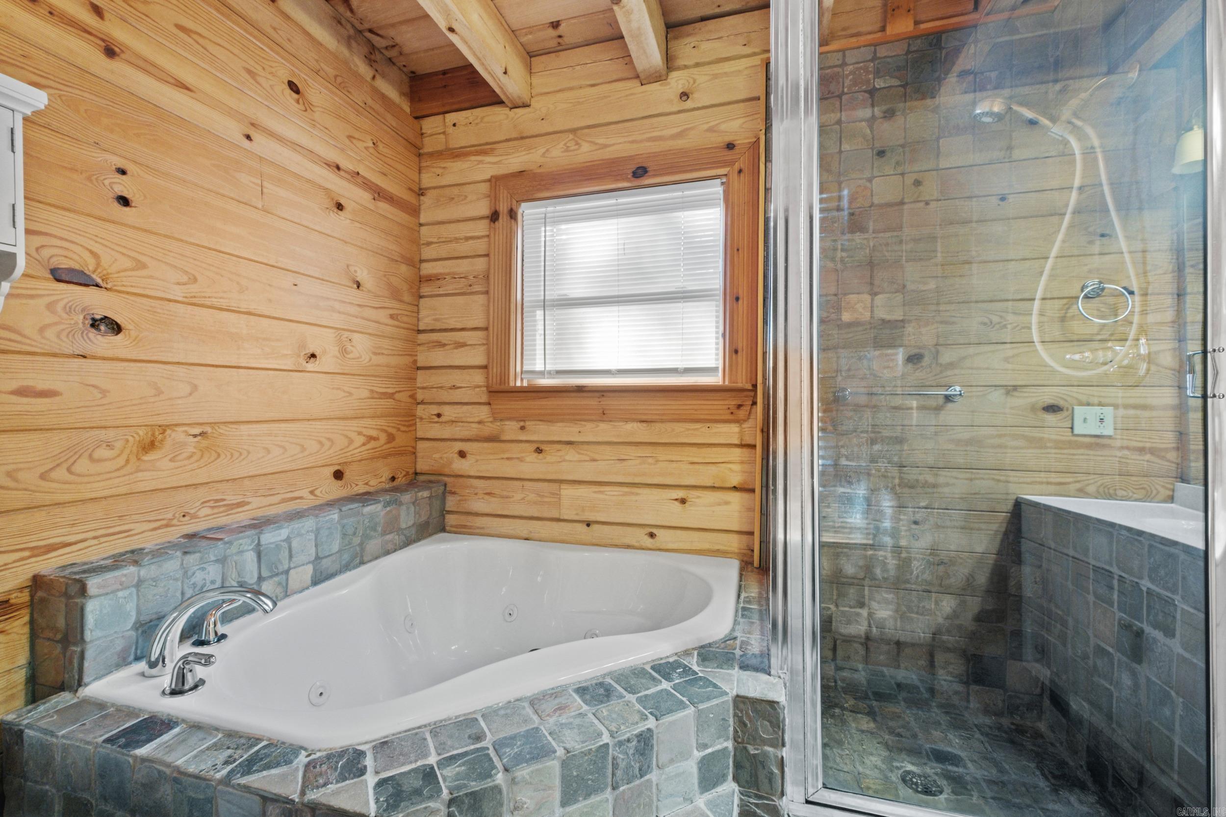 35 Sunshine  Greers Ferry, AR