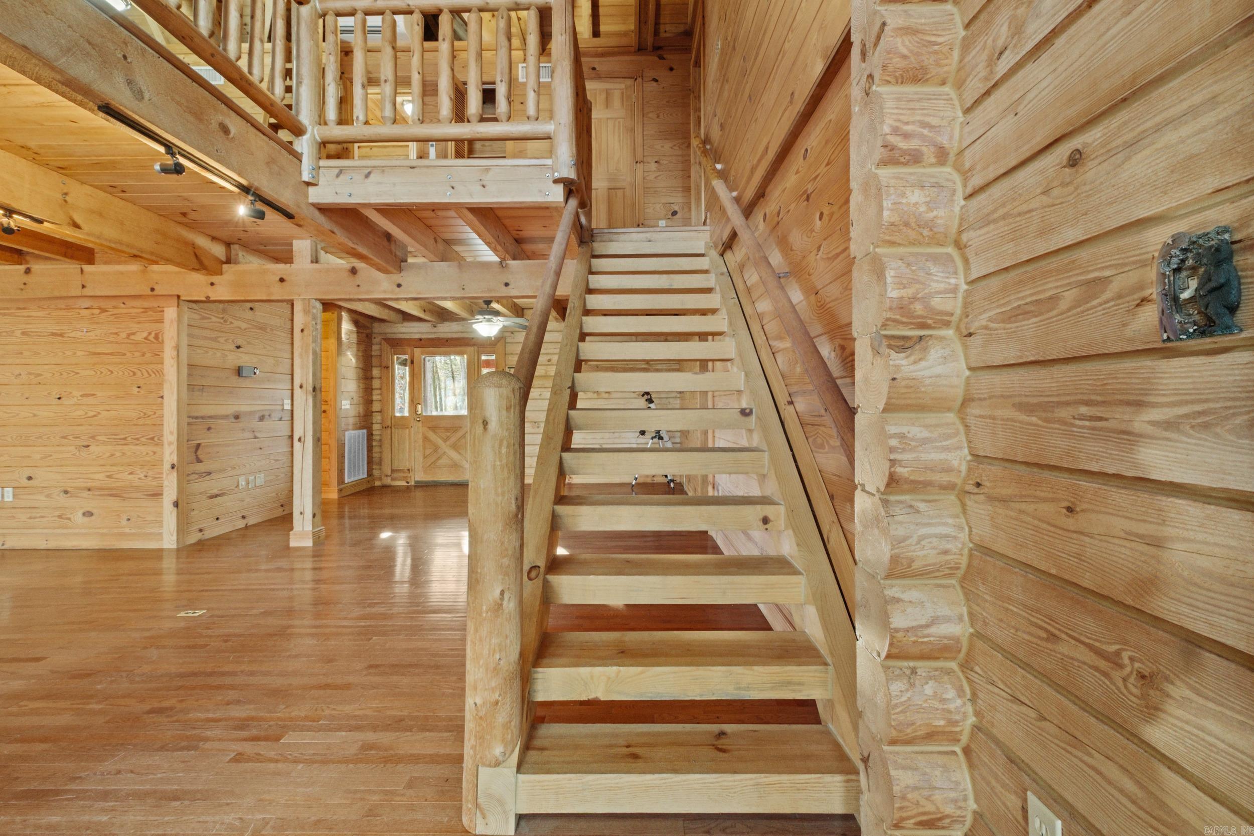 35 Sunshine Point Greers Ferry, AR 72067