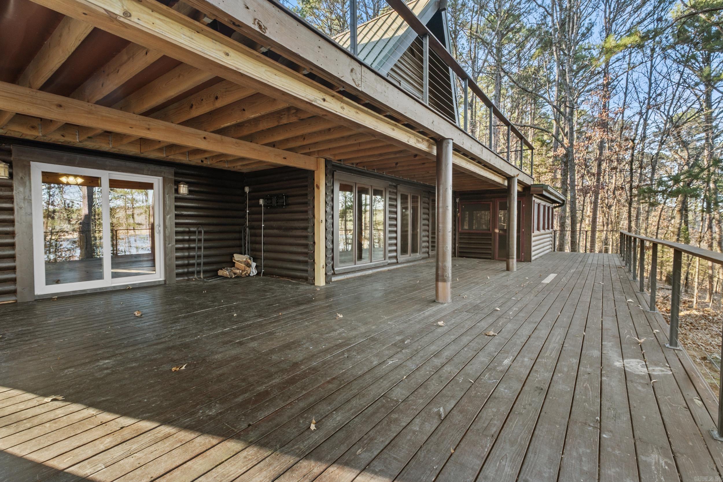 35 Sunshine Point Greers Ferry, AR 72067