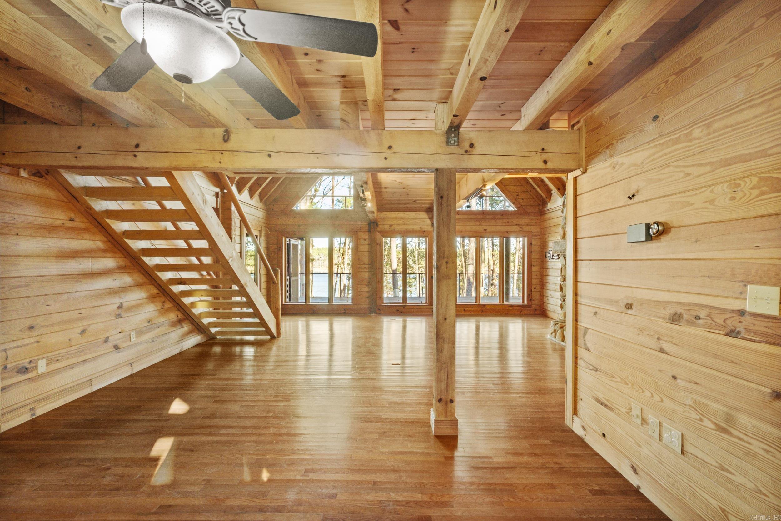 35 Sunshine  Greers Ferry, AR